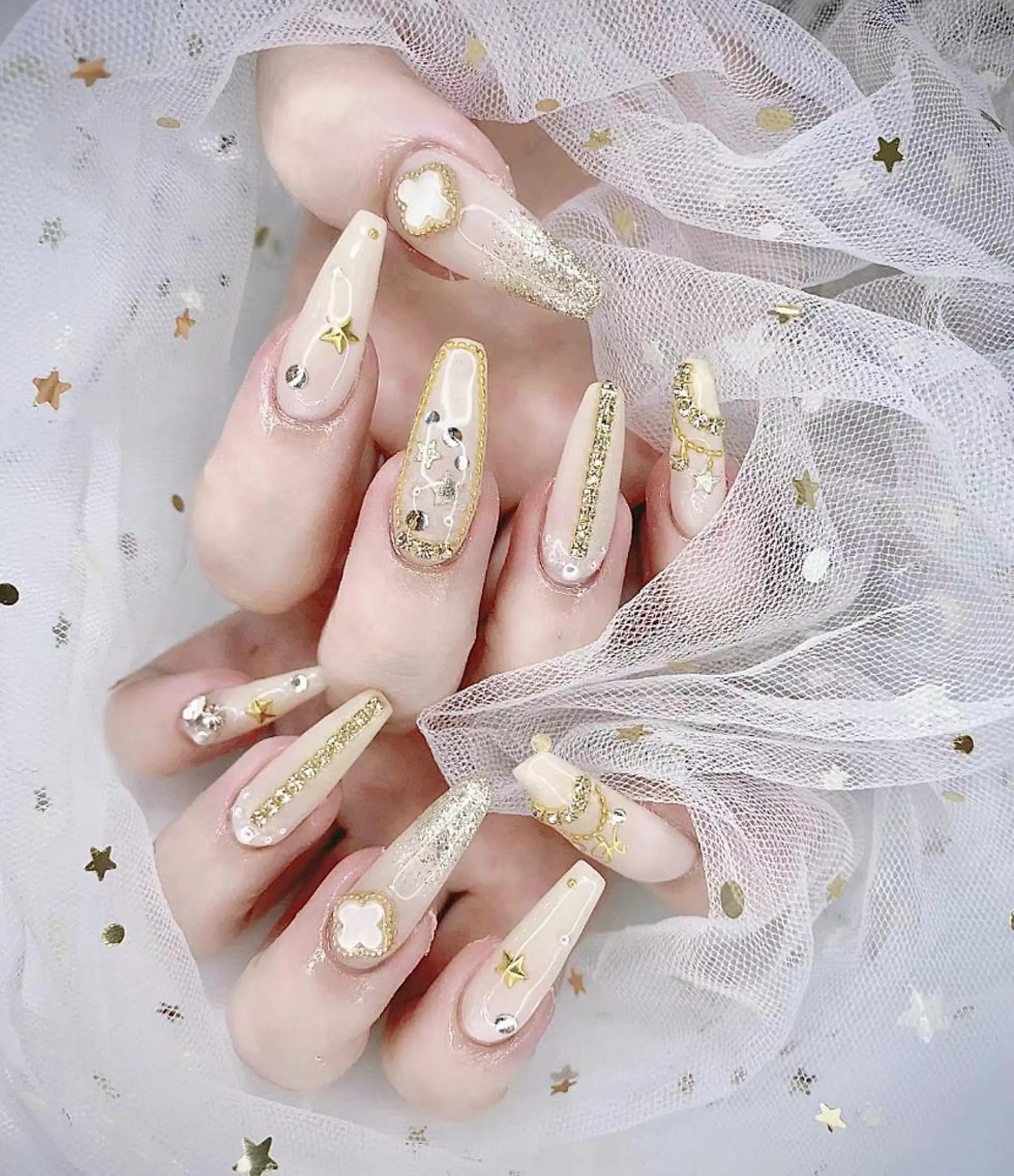 ネイル R salonのネイルデザイン