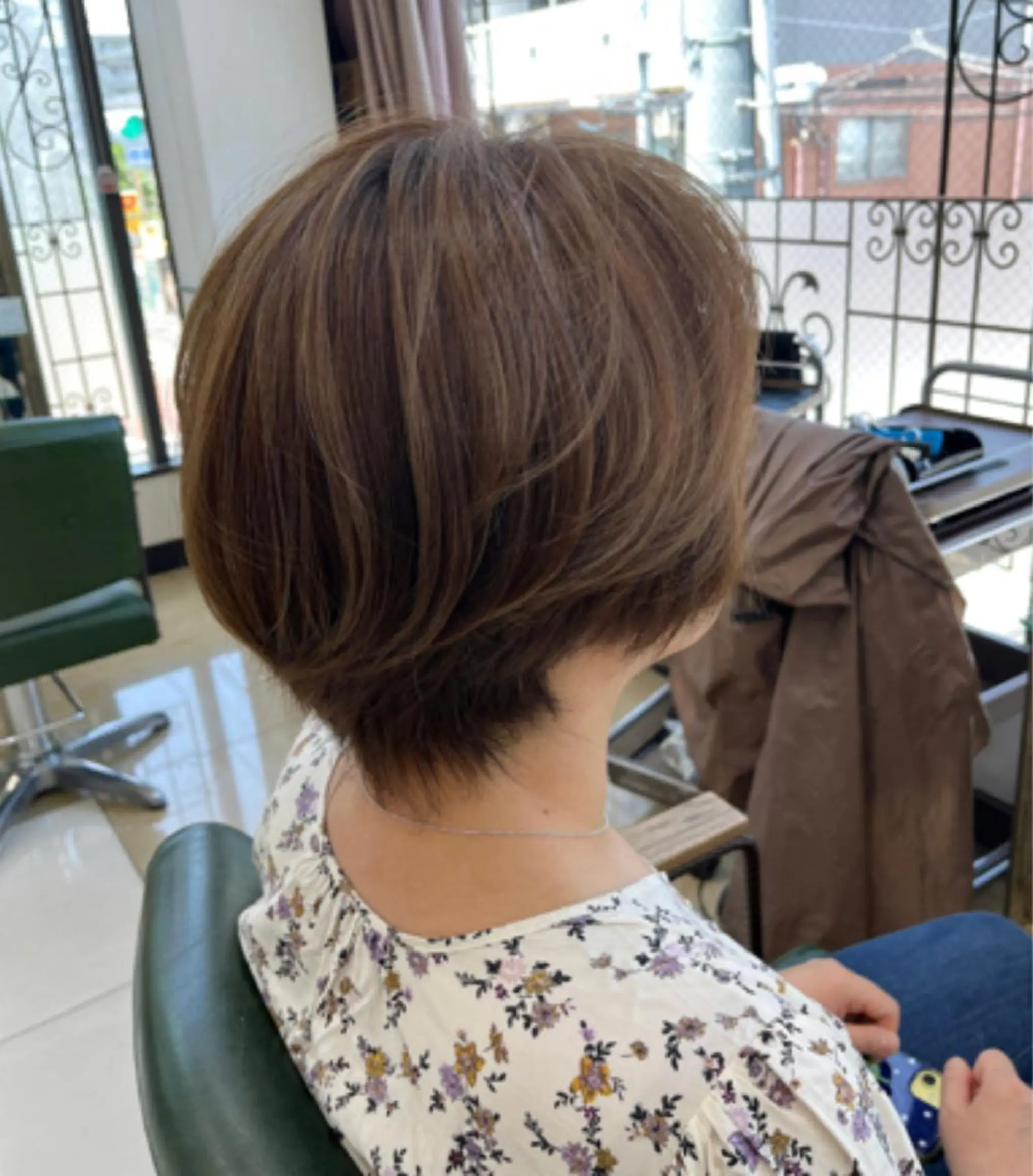 ショート カラー ヘアカラー 小関 未悠のマツエク・マツパデザイン