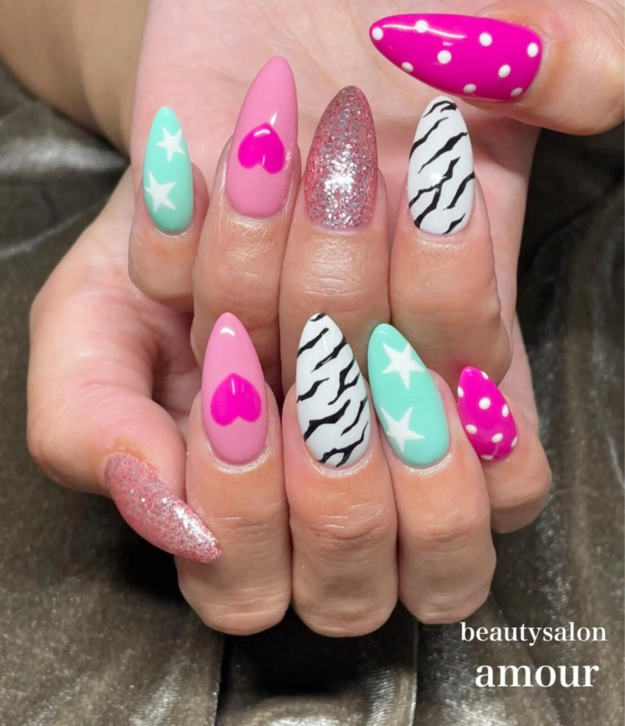 ネイル アートネイル amour 平塚所属・amour 平塚店のネイルデザイン