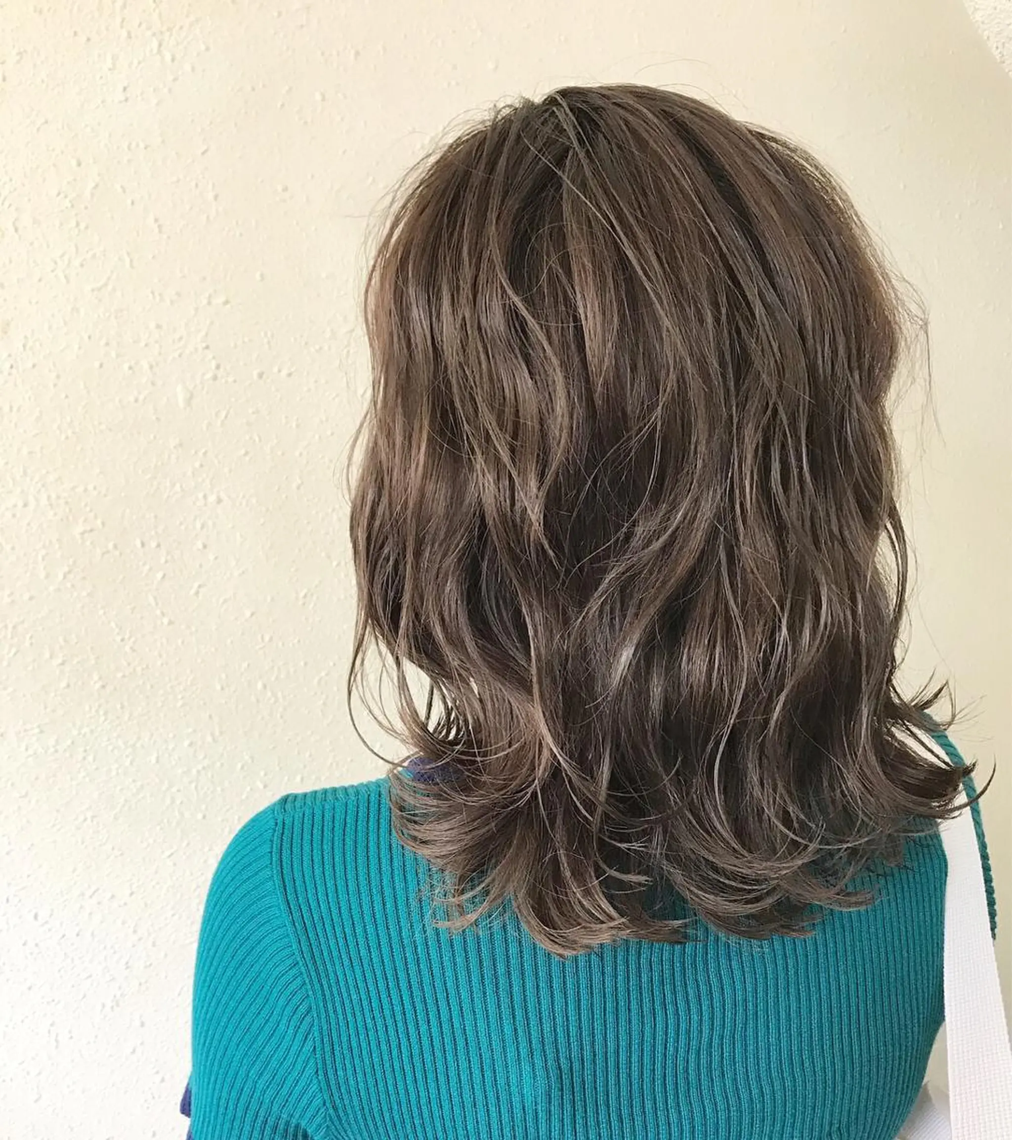 セミロング カラー パーマ  大貫 茉央のヘアスタイル