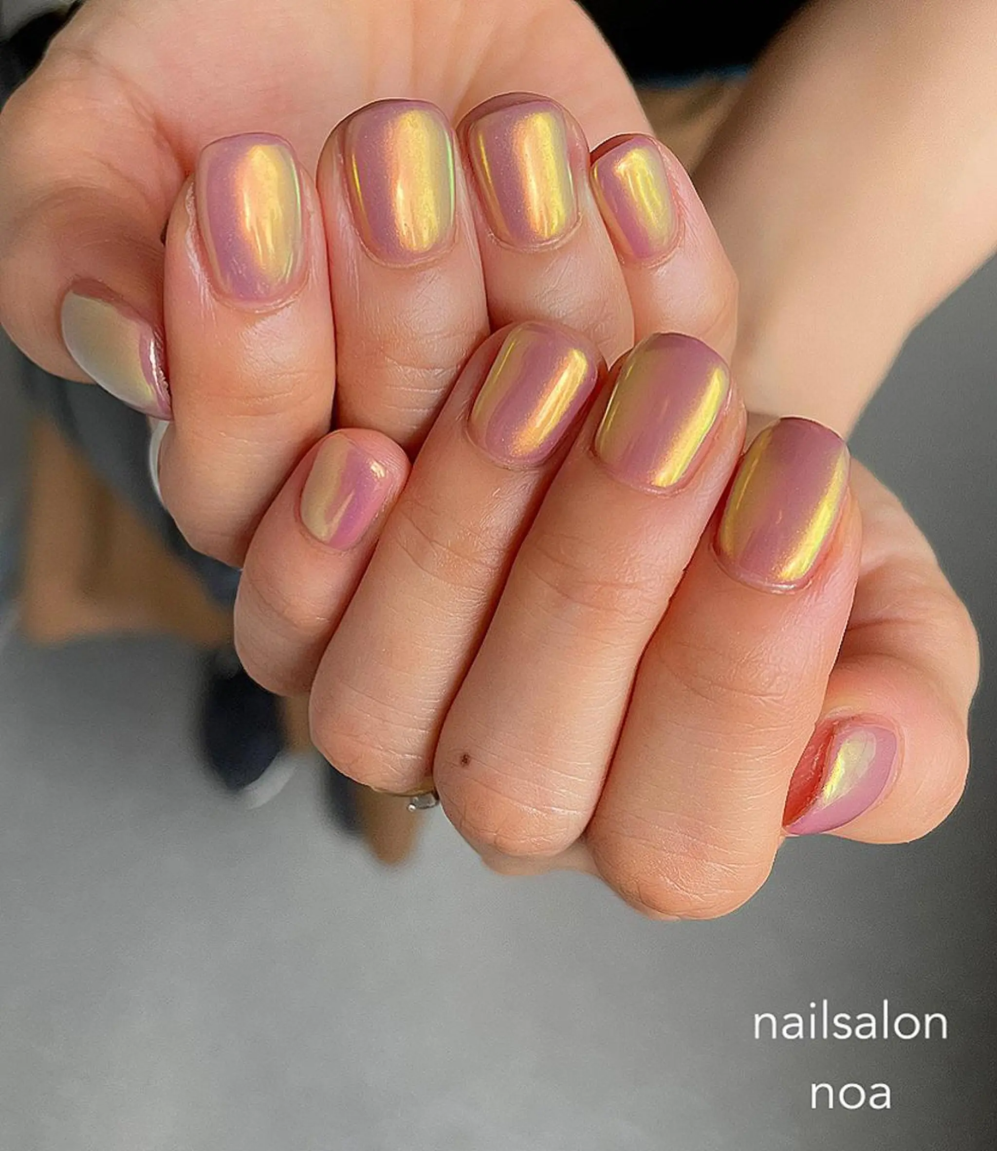 ネイル オーロラネイル カジュアル ジェルネイル 氷ネイル・うるうるネイル マグネットネイル nailsalon noa所属・nailist sakiのネイルデザイン