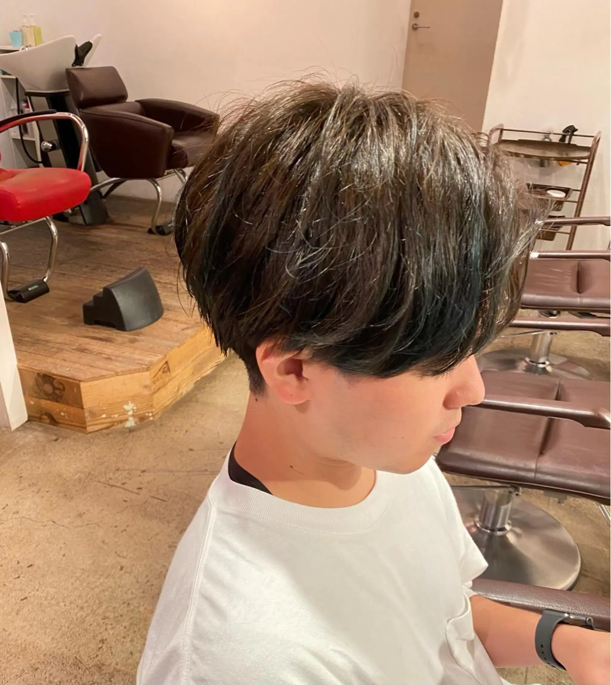 ショート カラー メンズ マッシュ カット ヘアカラー わかばやし ゆうこのヘアスタイル