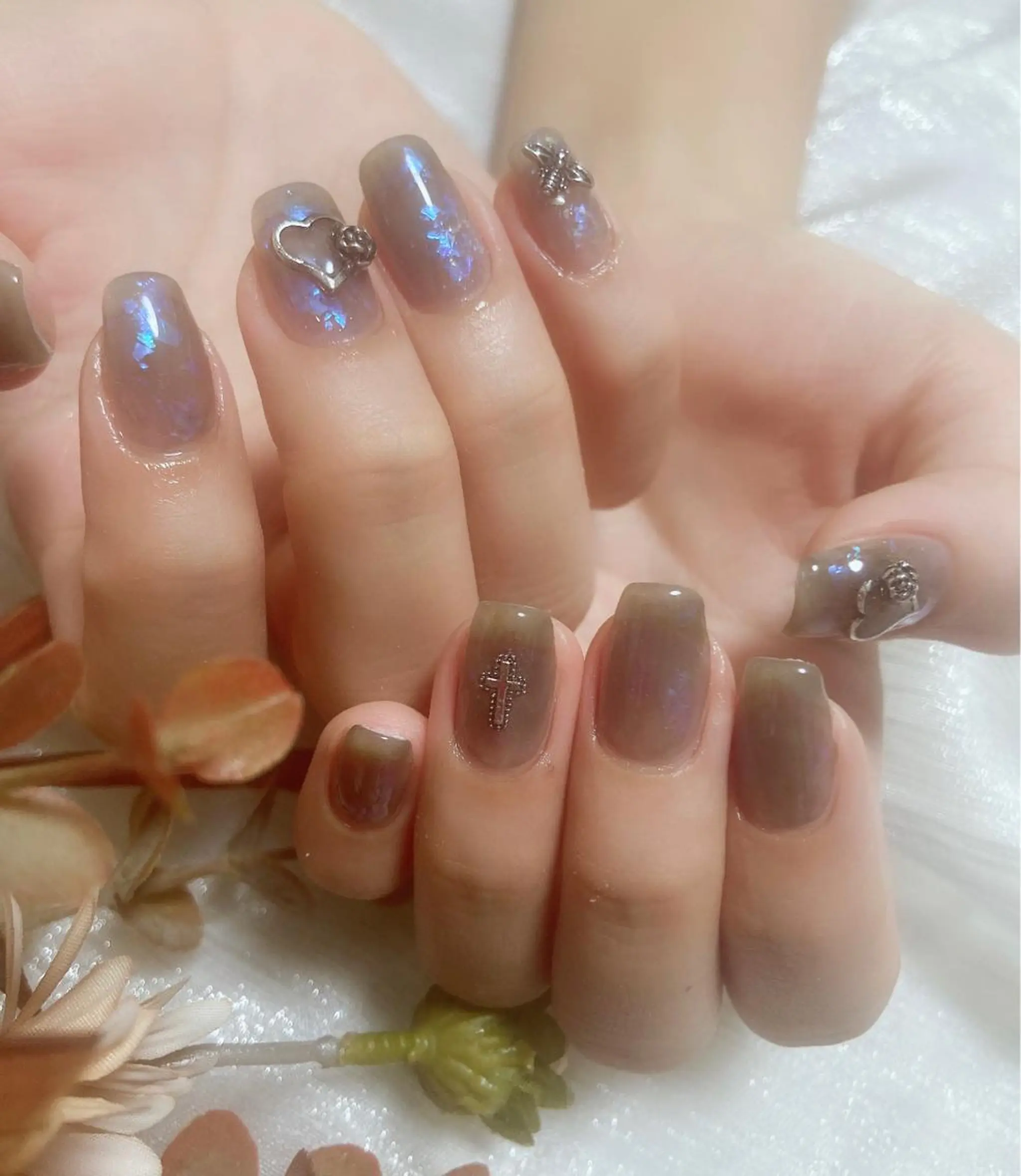 ネイル ハンドネイル ＆ME アンドミーのネイルデザイン