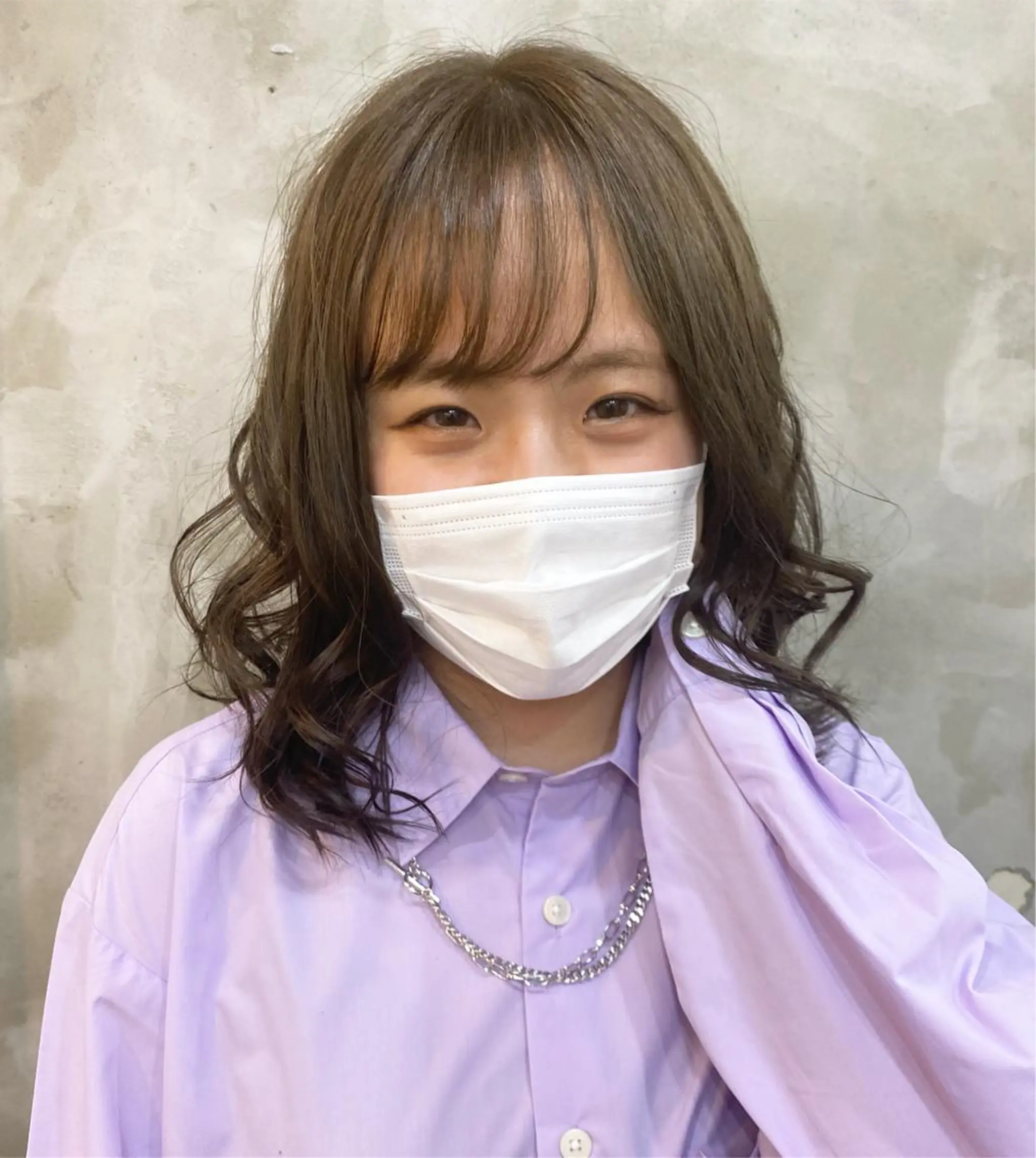 セミロング カラー ヘアアレンジ アッシュ ブリーチ ブリーチなしカラー 志賀 あずみのヘアスタイル