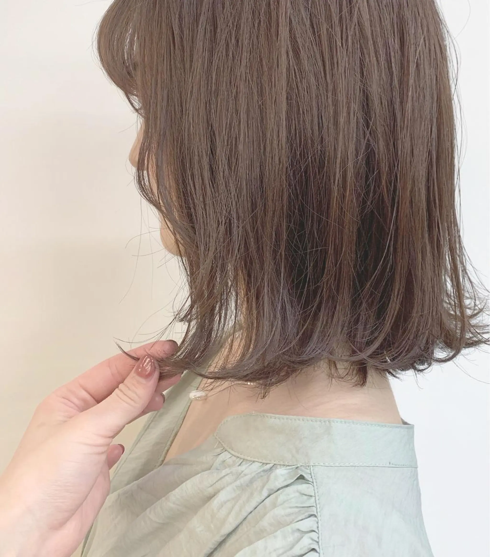 ショート 透明感/オリーブ/ グレージュ/YUKAのヘアスタイル