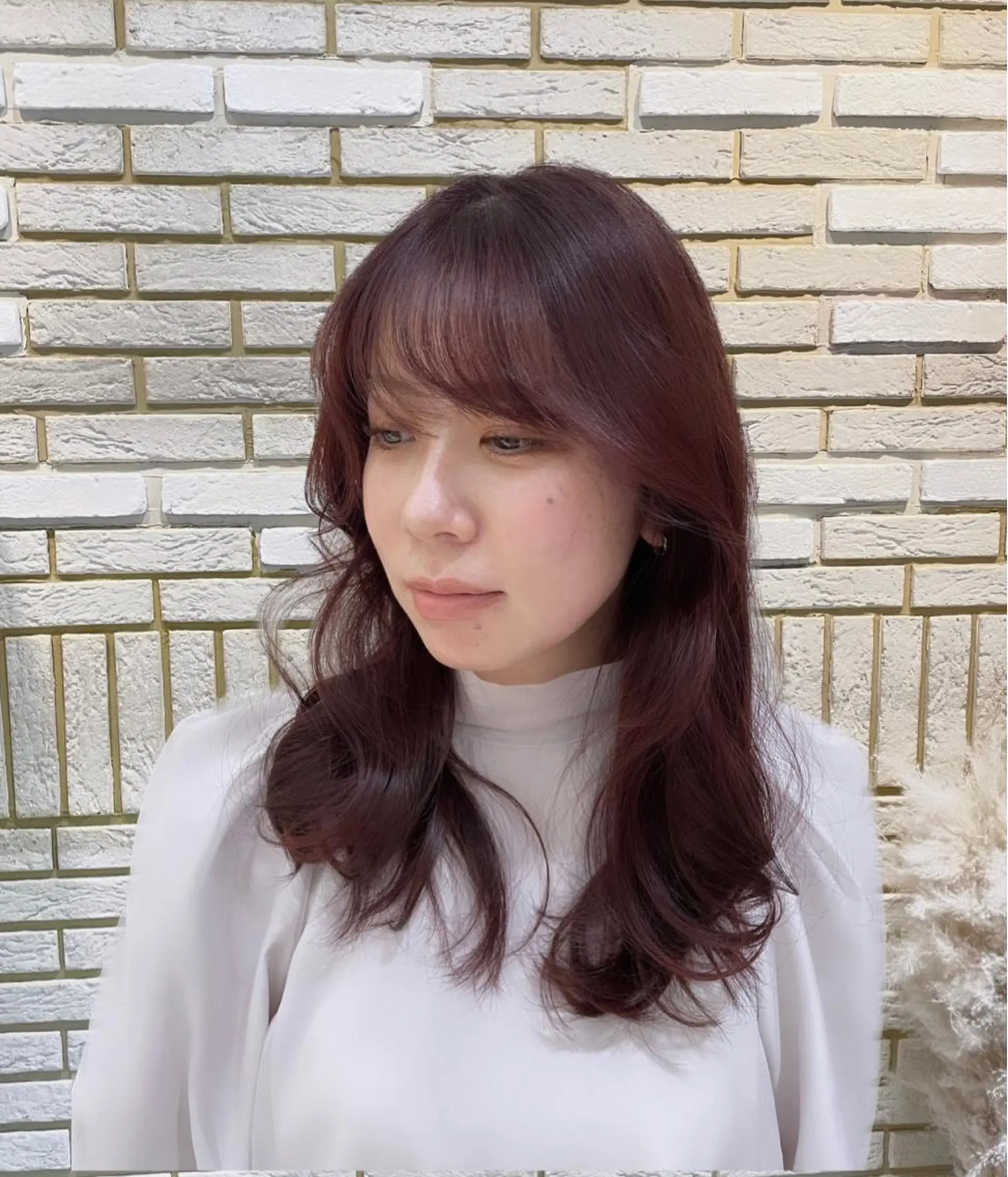 セミロング カラー ブリーチ ブリーチなしカラー レッドカラー トリートメント カット ヘアカラー トリートメント Sakura .のヘアスタイル