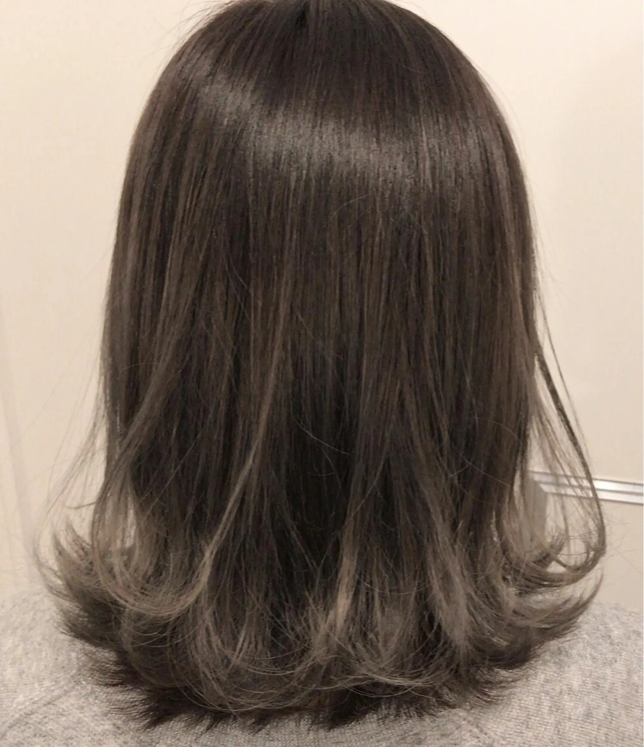 ミディアム カラー 透明感カラー グラデーションカラー ヘアカラー トリートメント Cecil hair 神戸店所属・Cecilhair セシルヘアー神戸元町のヘアスタイル