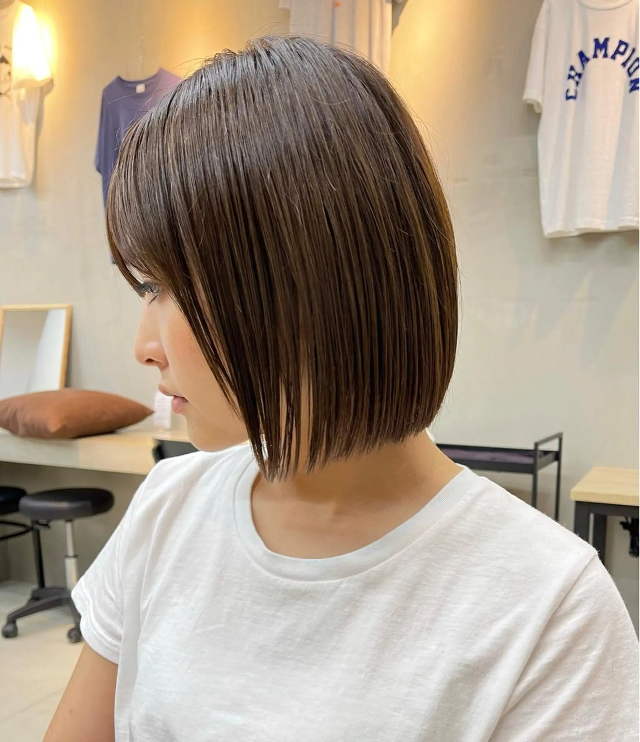 ミディアム カラー ベージュカラー ブリーチ フォギーベージュ ブリーチなしカラー ボブ カット ヘアカラー トリートメント mee.urawa所属・似合わせショート×透 明感/やじまたかしのヘアスタイル