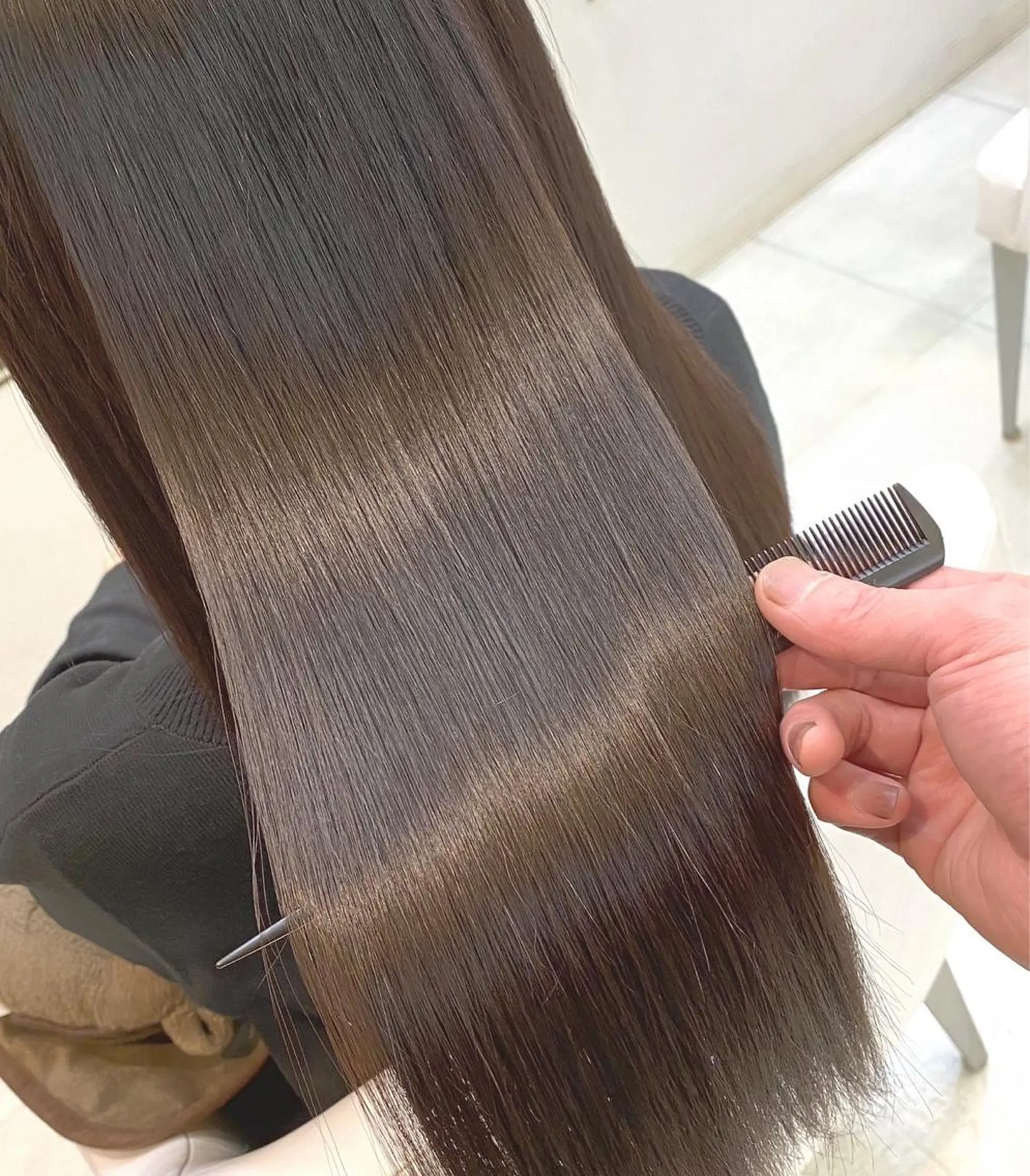 ロング カラー alux所属・佐藤 弘典のヘアスタイル