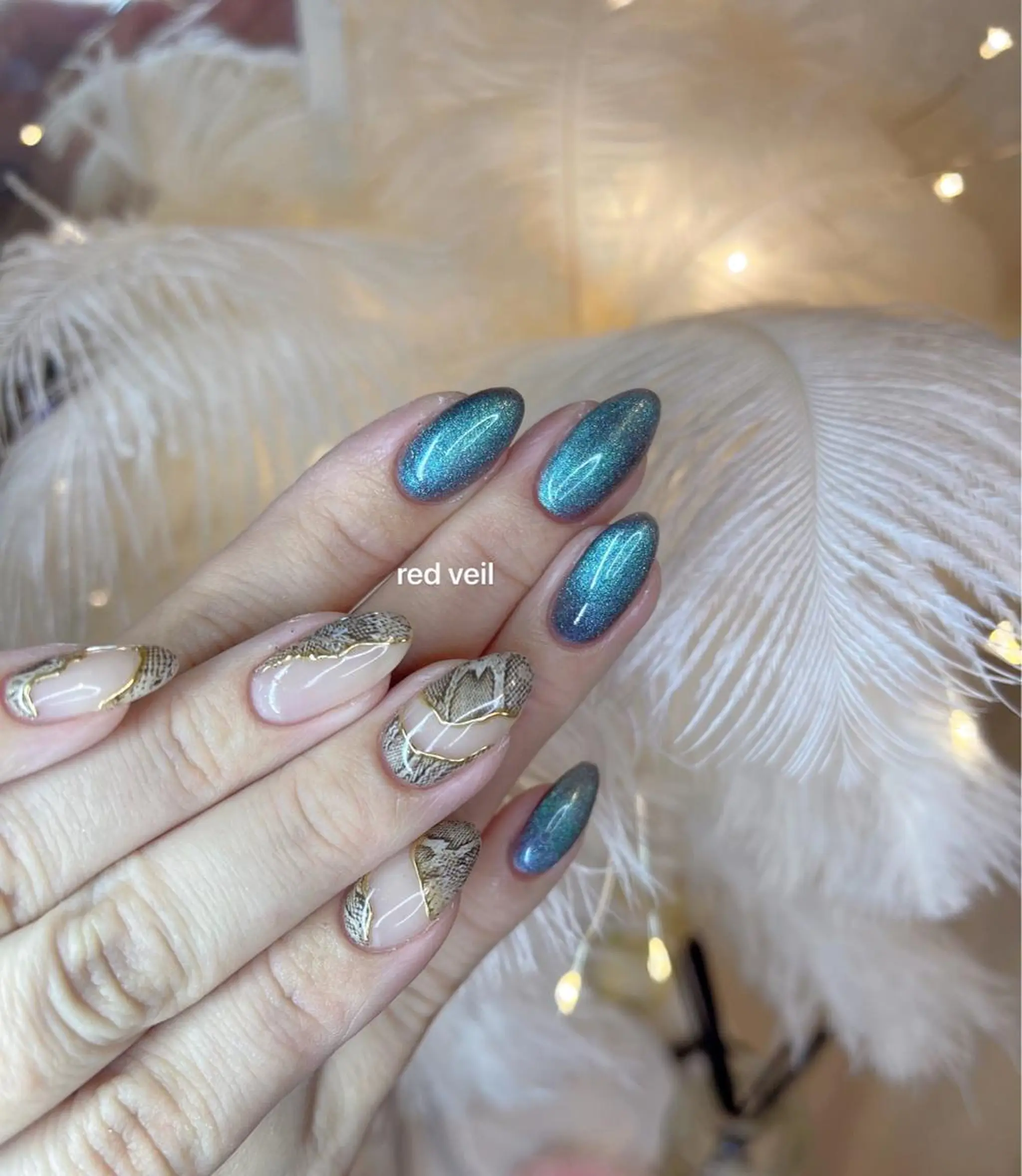 ミディアム ネイル ハンドネイル 長さ出し専門 nynaのネイルデザイン