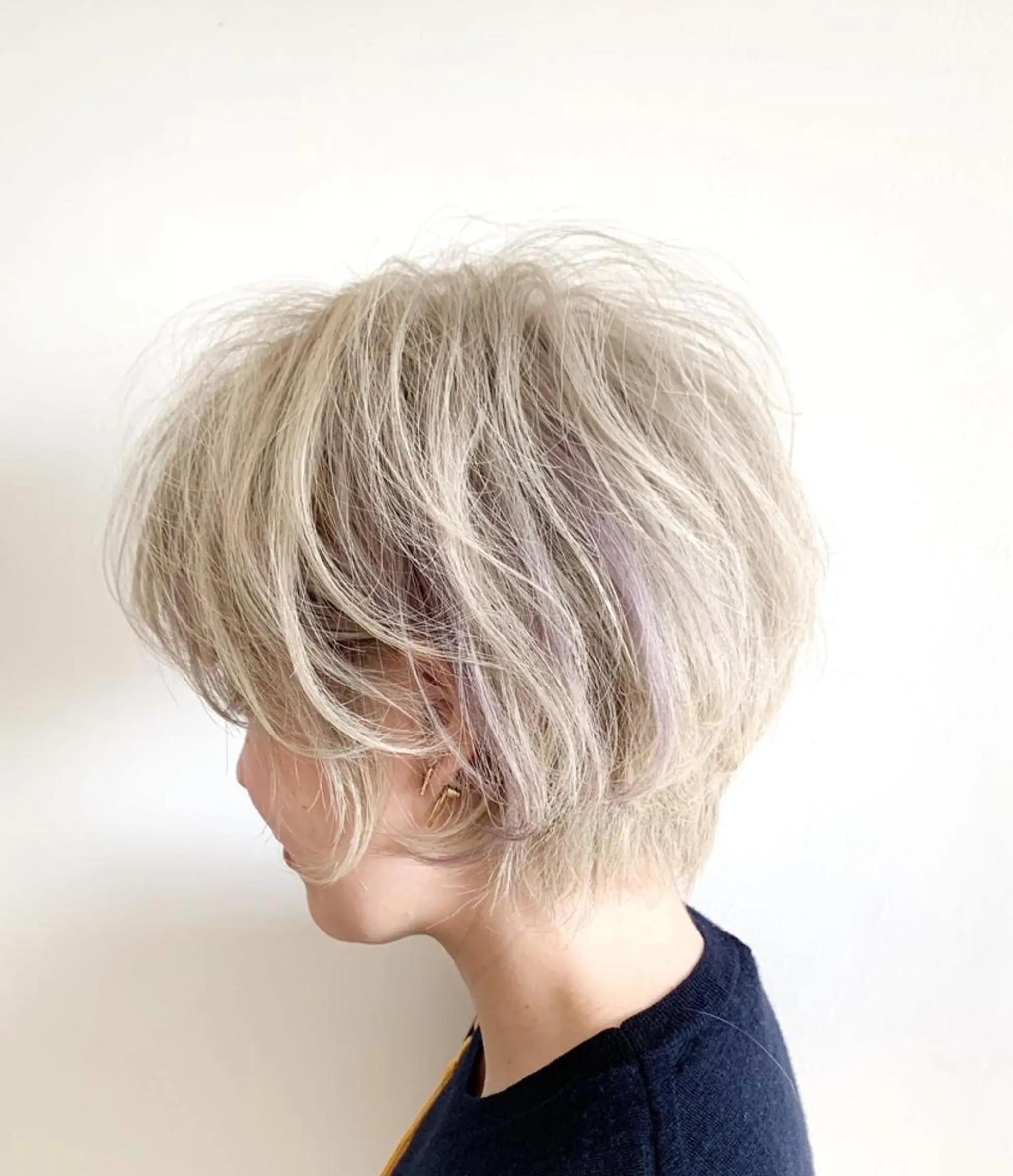 ショート カラー ベージュカラー ブリーチ salon m ni サロンマーニ所属・久保田 一のヘアスタイル