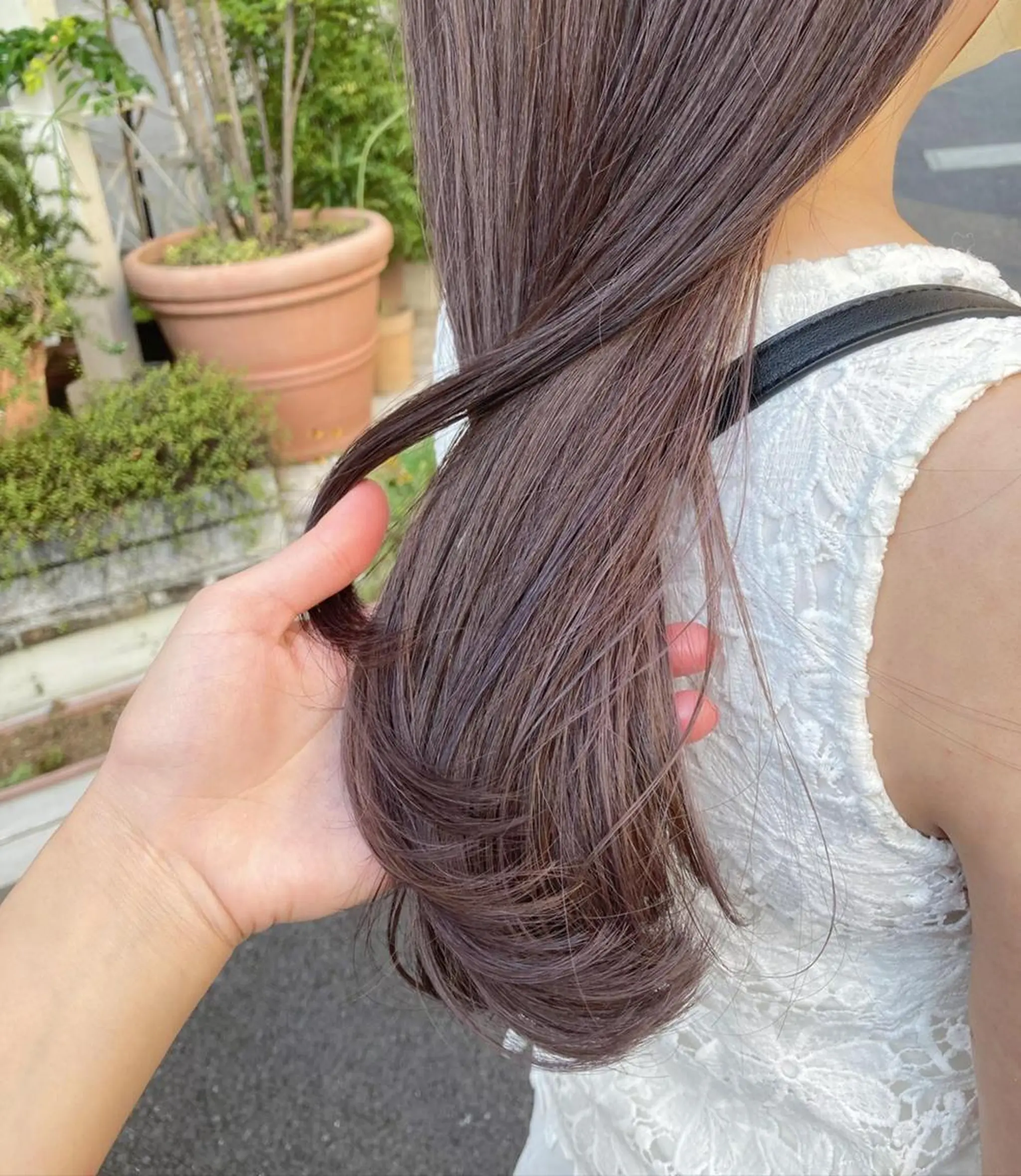 ミディアム カラー ヘアアレンジ ベージュカラー 透明感カラー ハイライトカラー ラベンダーカラー ミルクティーベージュ 韓国/髪質改善💘 櫻井かれんのヘアスタイル