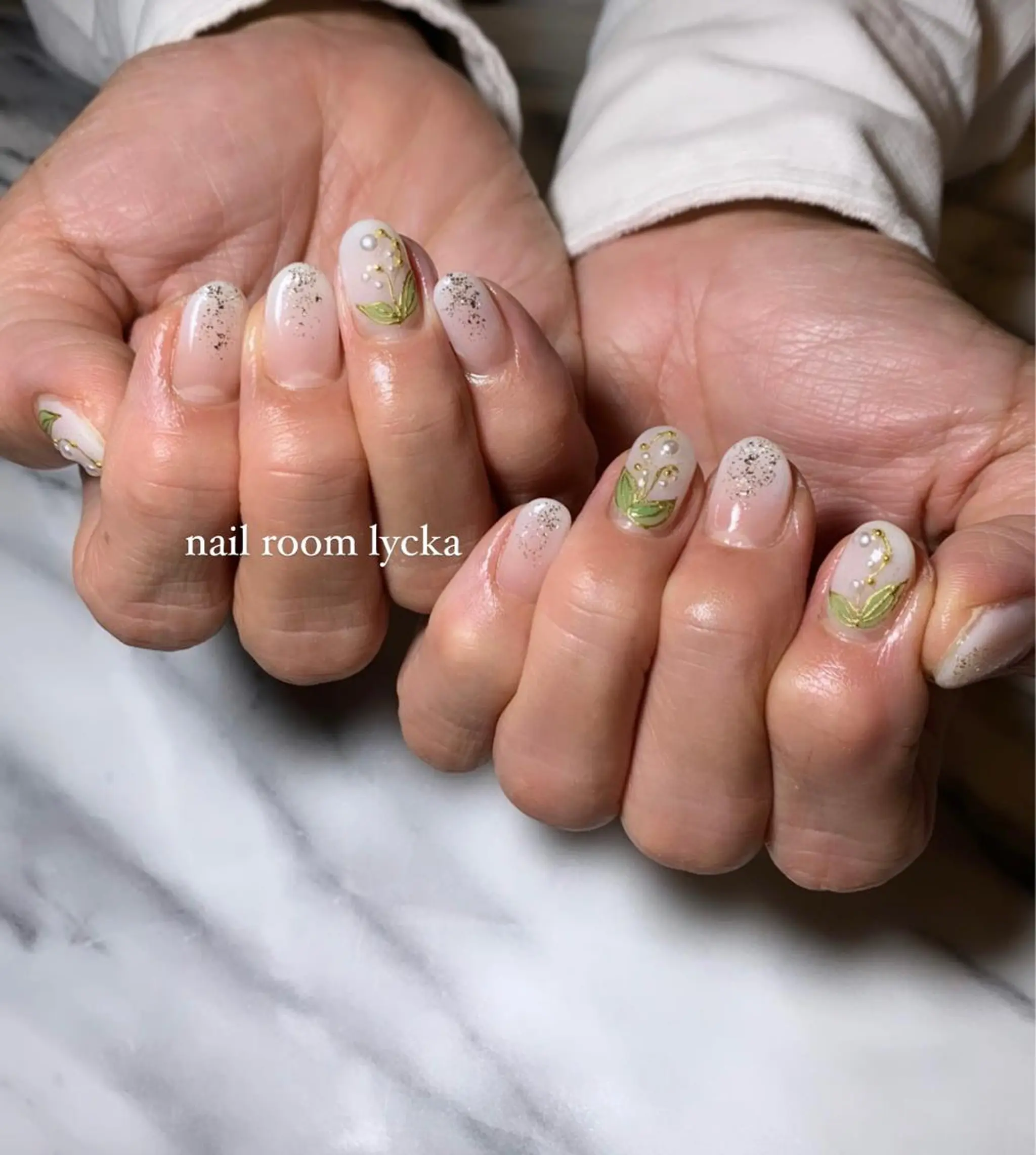 ネイル ﾈｲﾙﾙｰﾑﾘｯｶ 𝐦𝐚𝐲𝐮のネイルデザイン