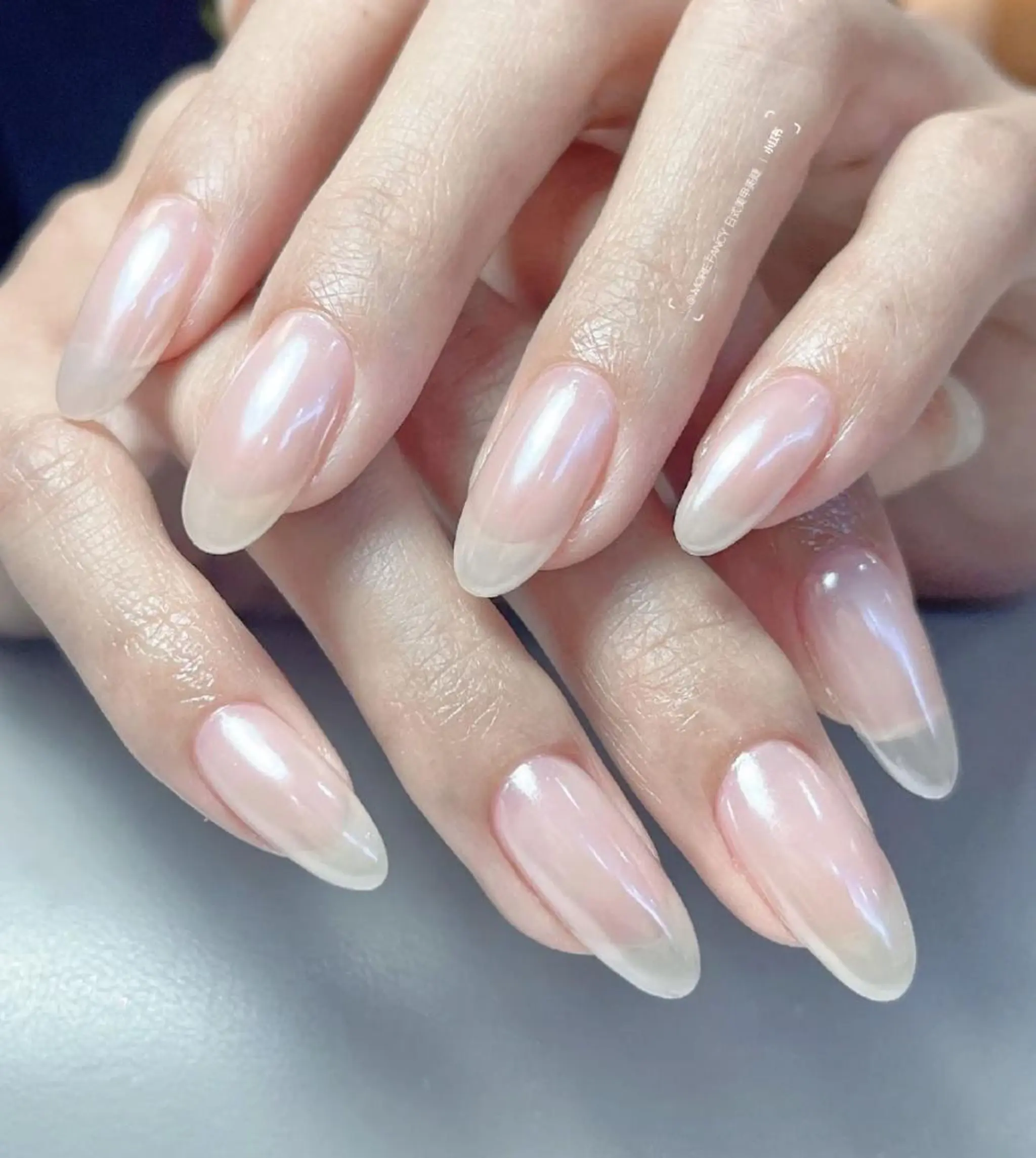 ネイル オーロラネイル ミラーネイル Queens マオのネイルデザイン