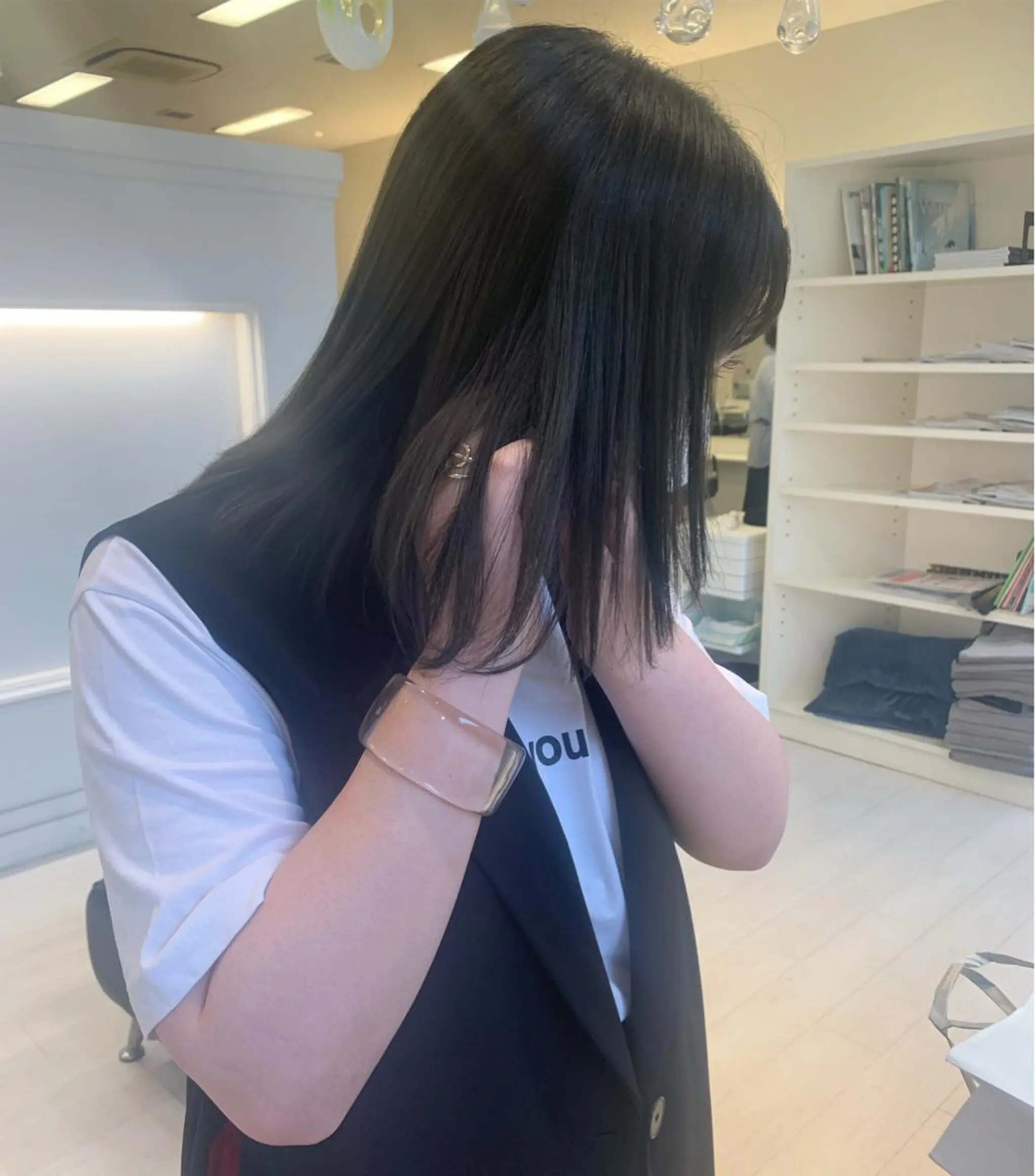 ミディアム カラー GOODDAY ヘアサロンのヘアスタイル