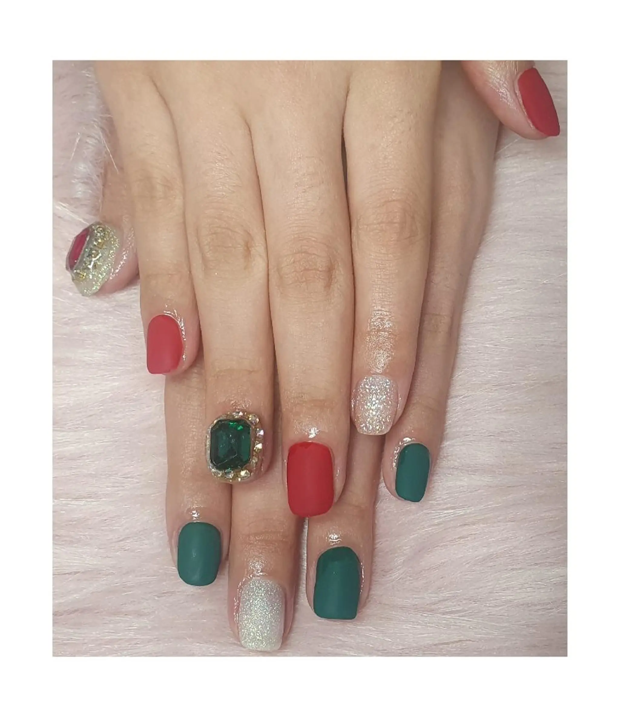 ネイル Salon de dahan所属・SALON DE DAHANのネイルデザイン