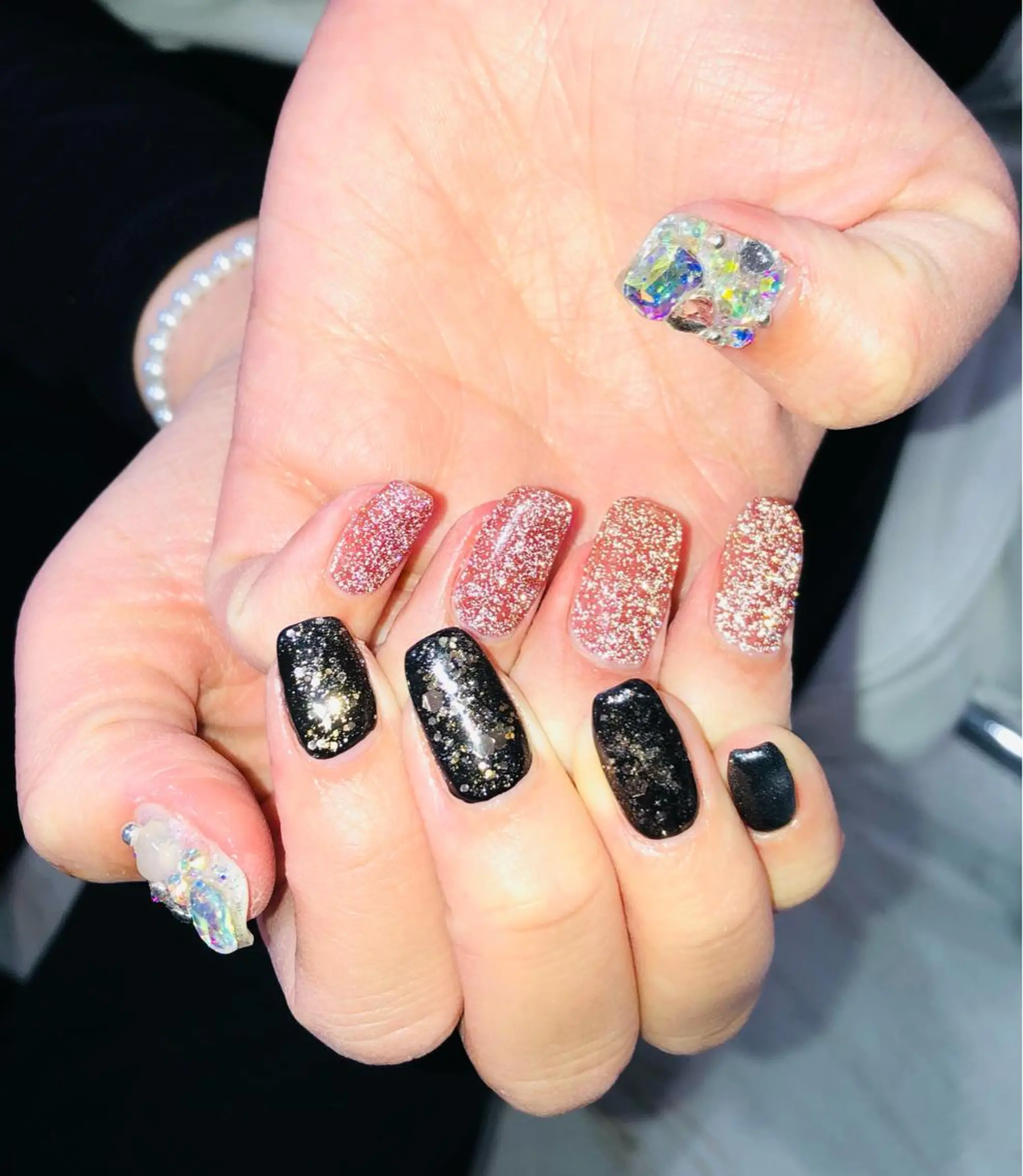 ネイル 入学式 フラッシュネイル フレンチネイル 卒業式 ラメ(グリッター) ハンドネイル Ｈ3（エイチスリー）所属・H3 hitoのネイルデザイン