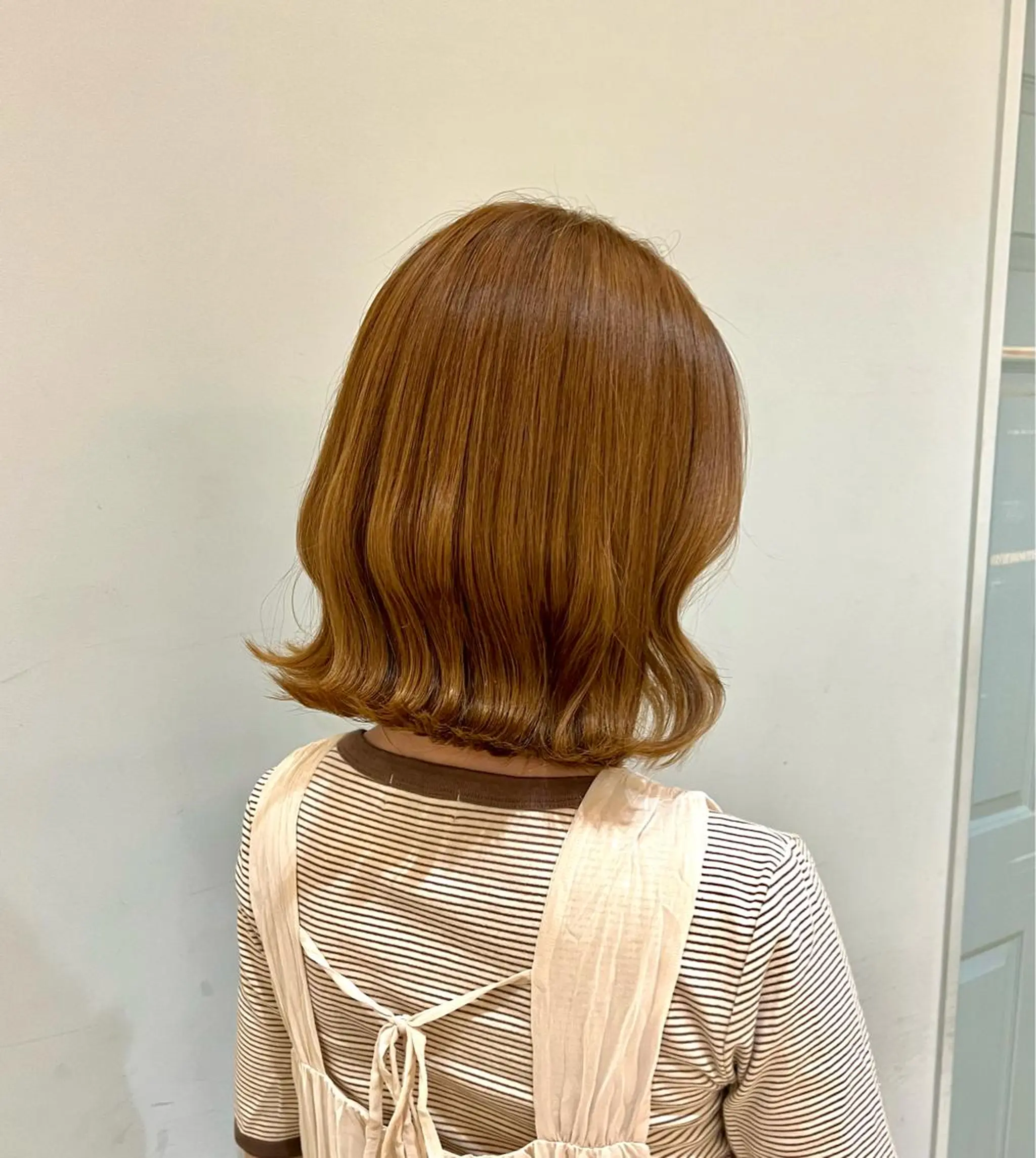 ミディアム カラー ブリーチ ブリーチなしカラー 【韓国艶カラー🎀】 添田 菜摘のヘアスタイル