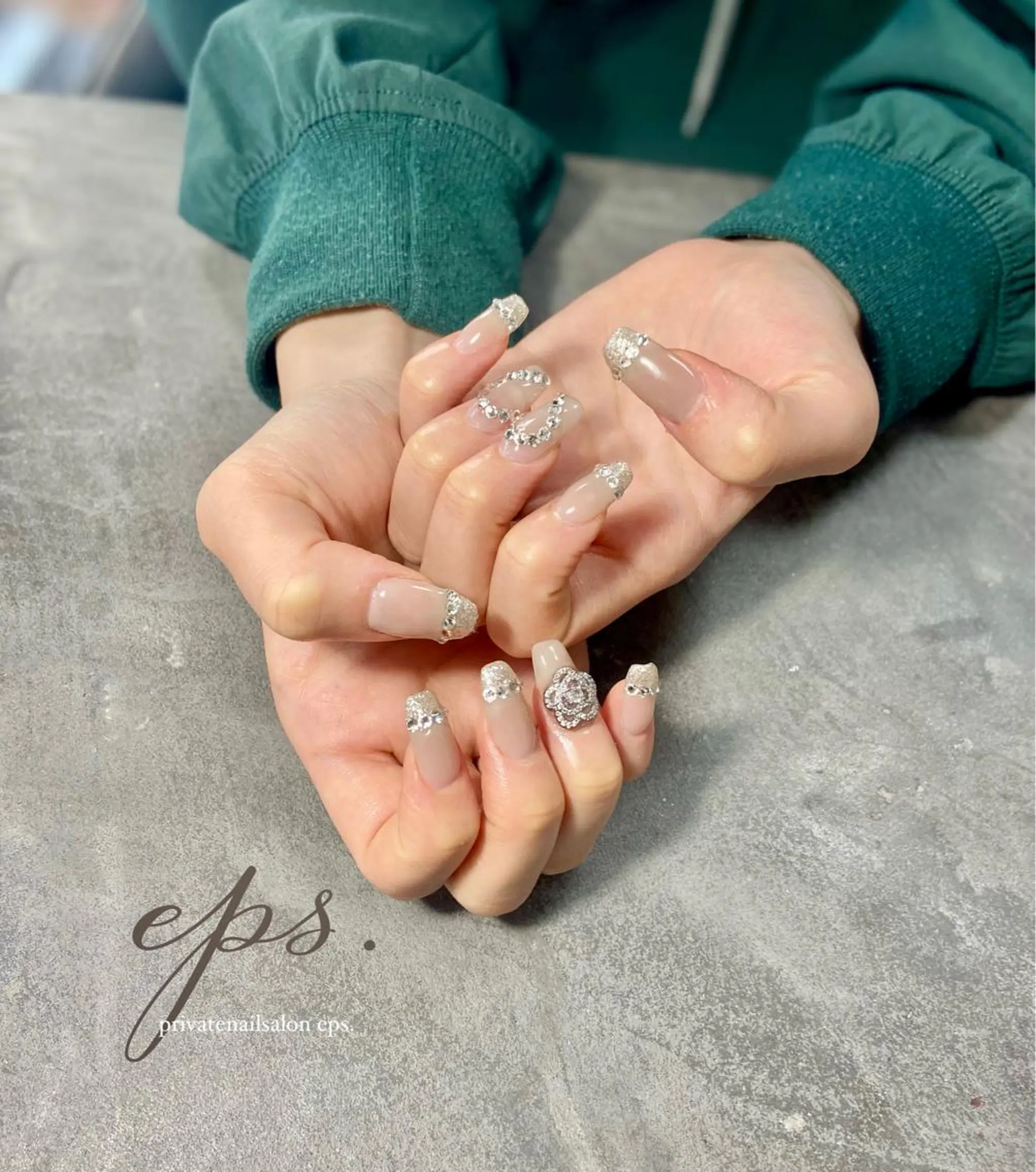 ネイル ハンドネイル privatenailsalon eps.所属・eps. akiraのネイルデザイン