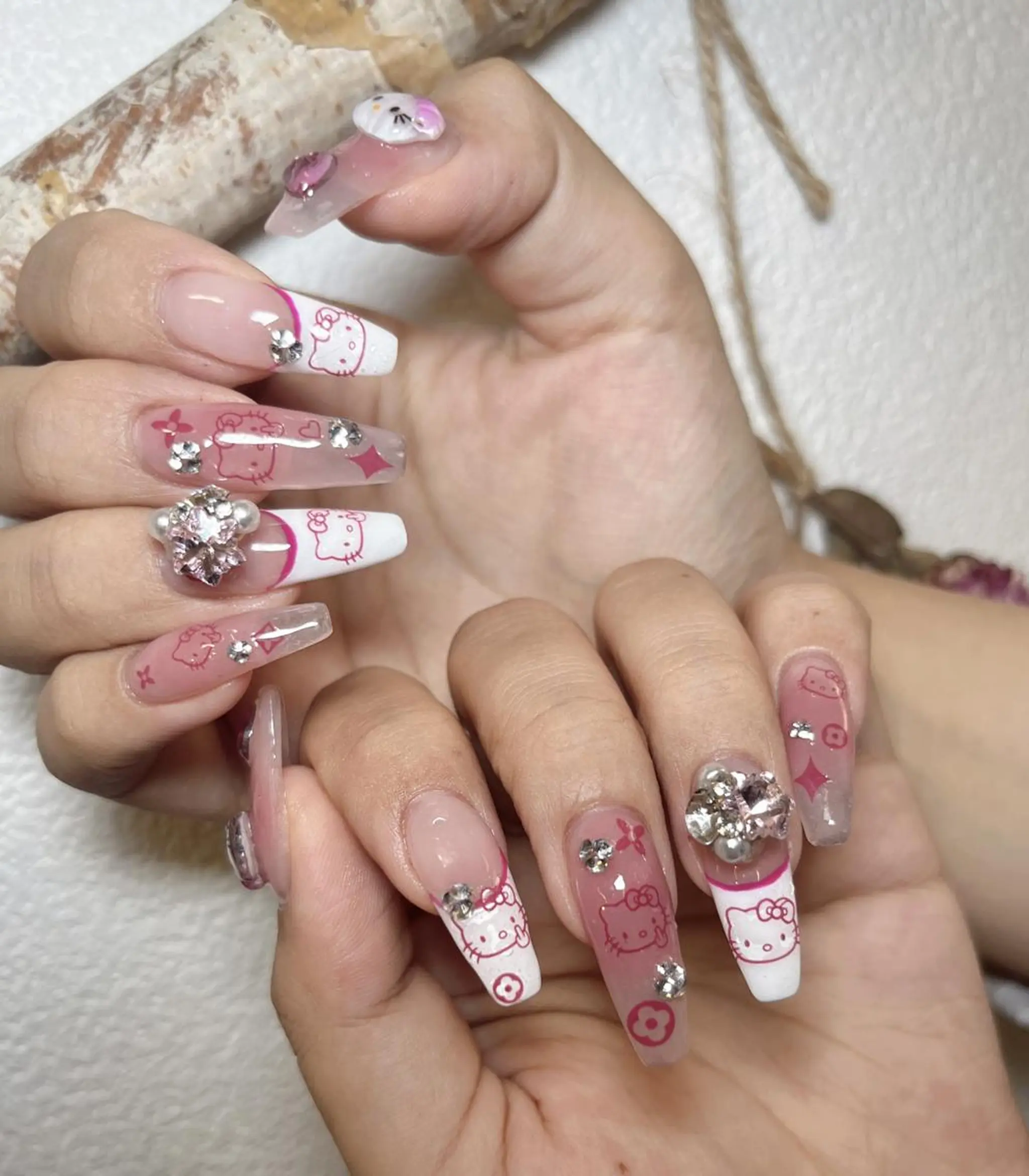 ネイル AB マツエクネイルサロンのネイルデザイン