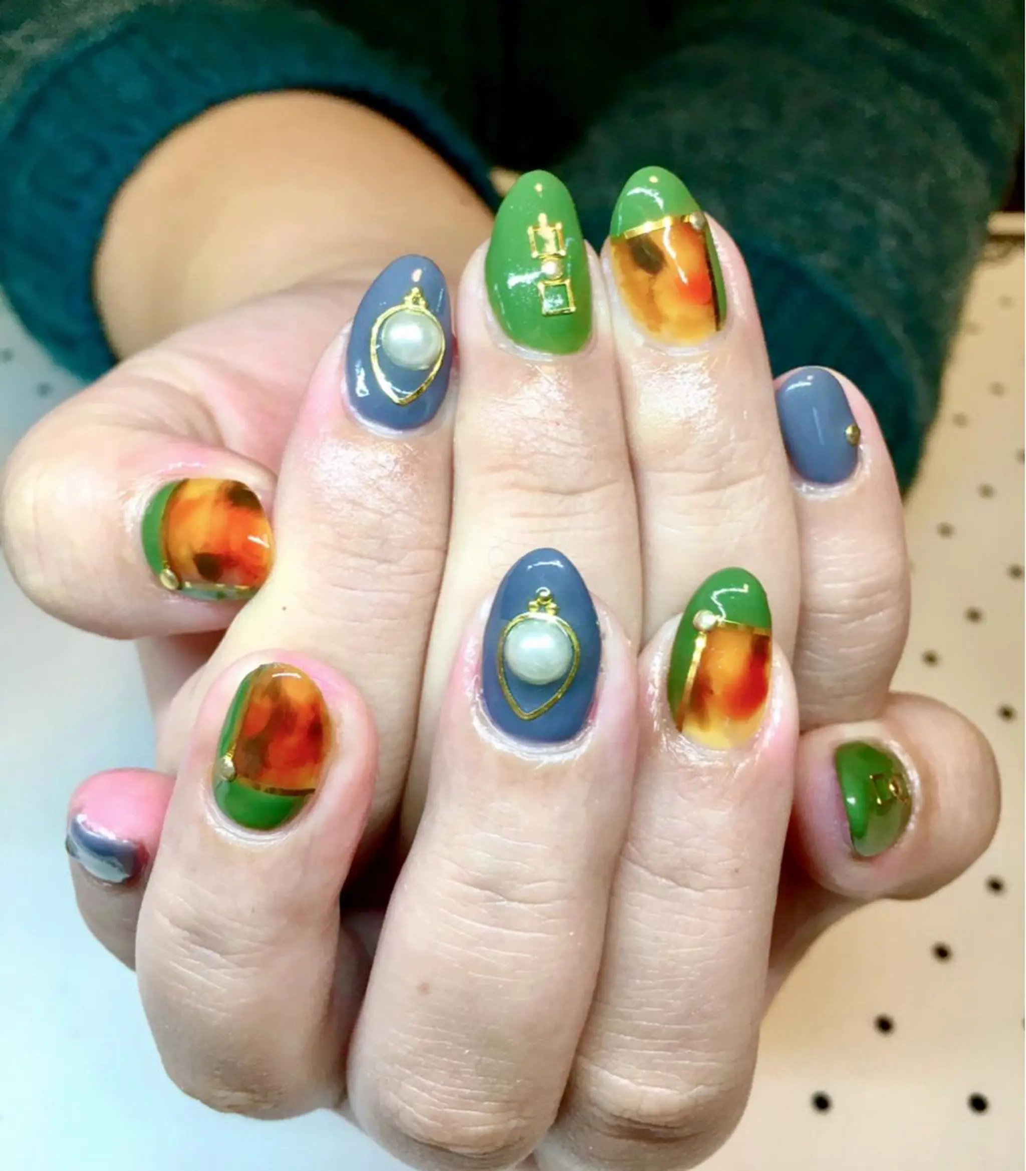 ネイル ハンドネイル nailsalon sugarr所属・nailist cocoのネイルデザイン