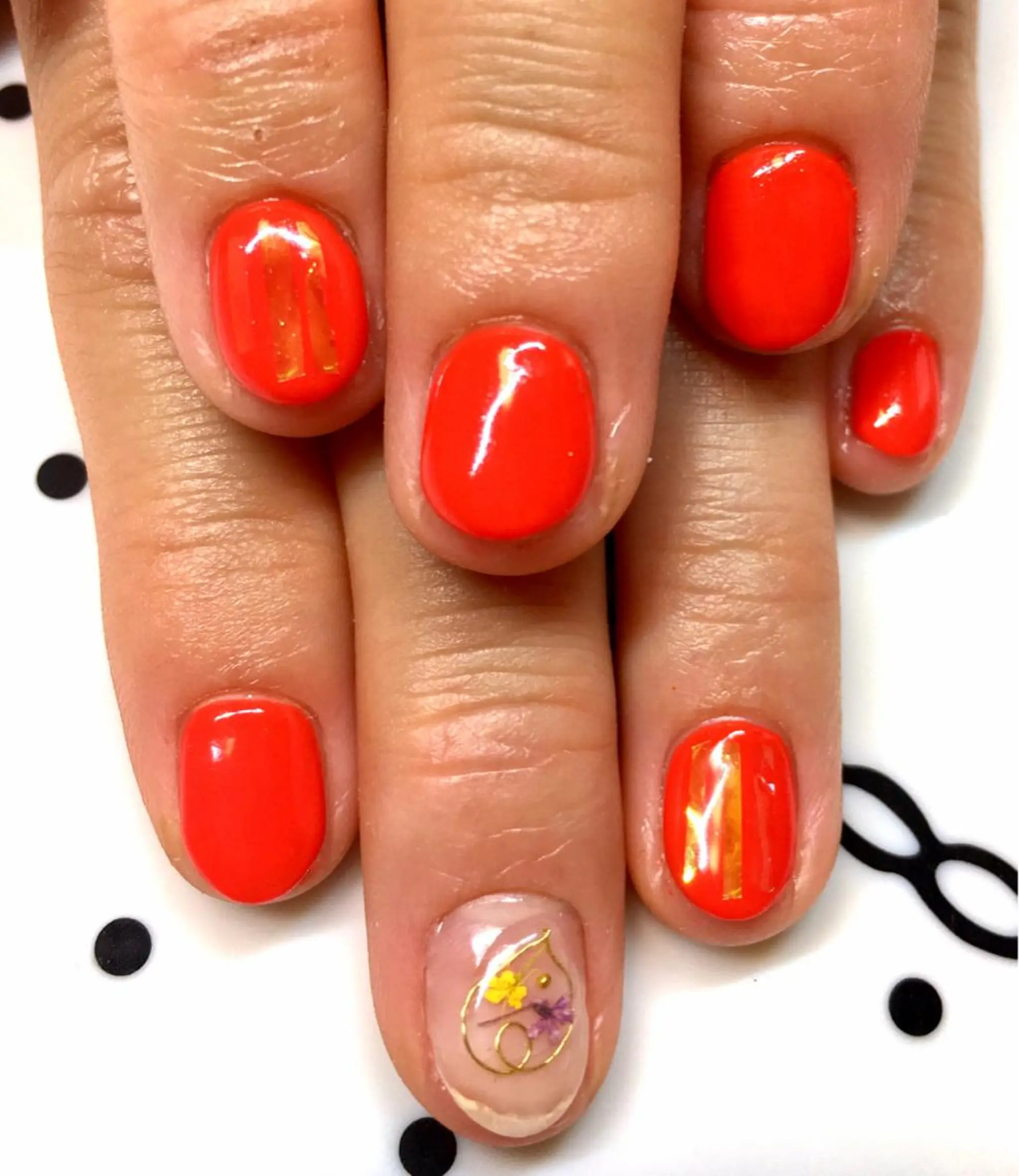 ネイル ジェルネイル シンプルネイル nailsalon sugarr所属・nailist cocoのネイルデザイン