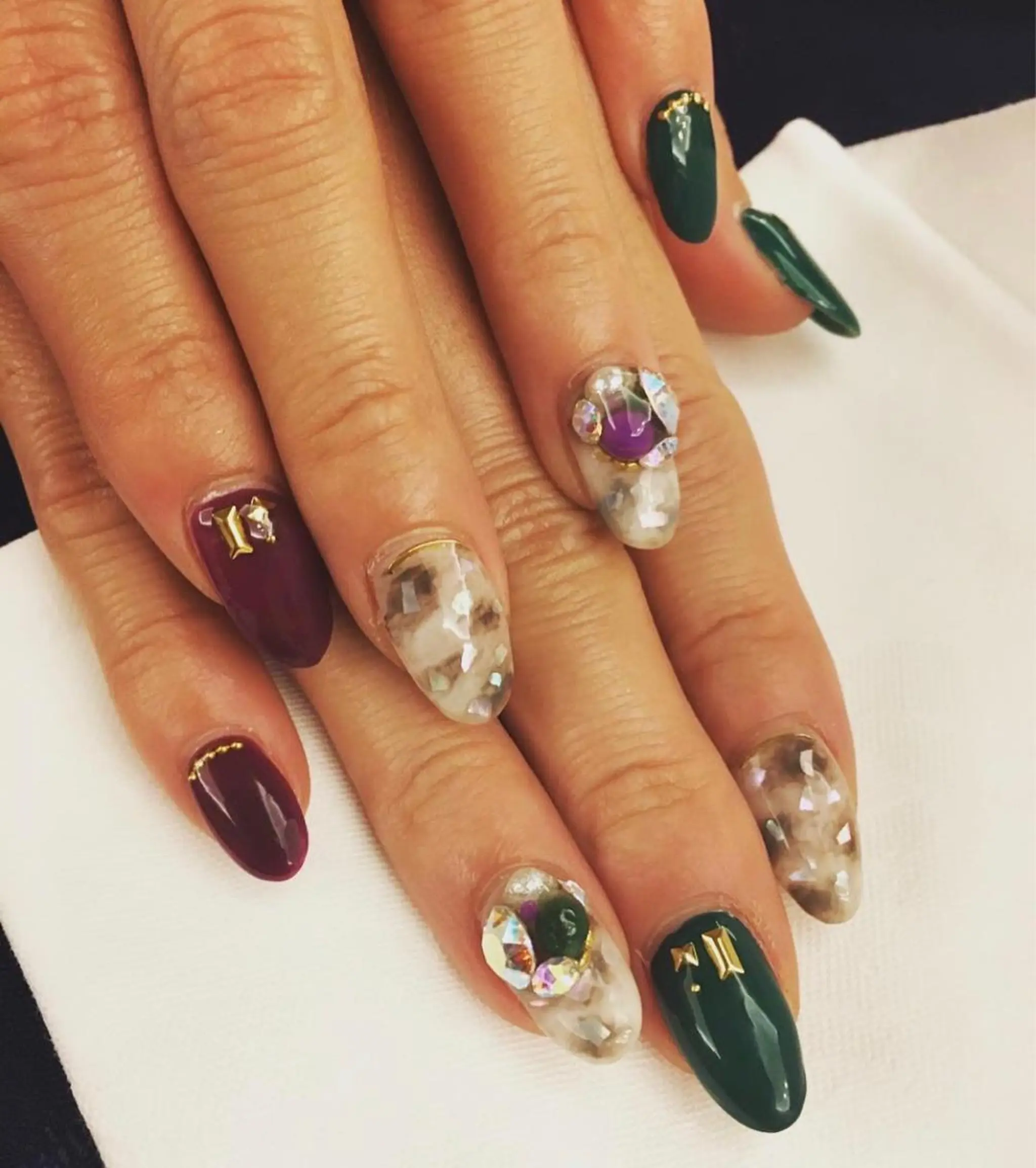 ネイル マルサンカクシカク所属・○△□ 守口市のネイルデザイン