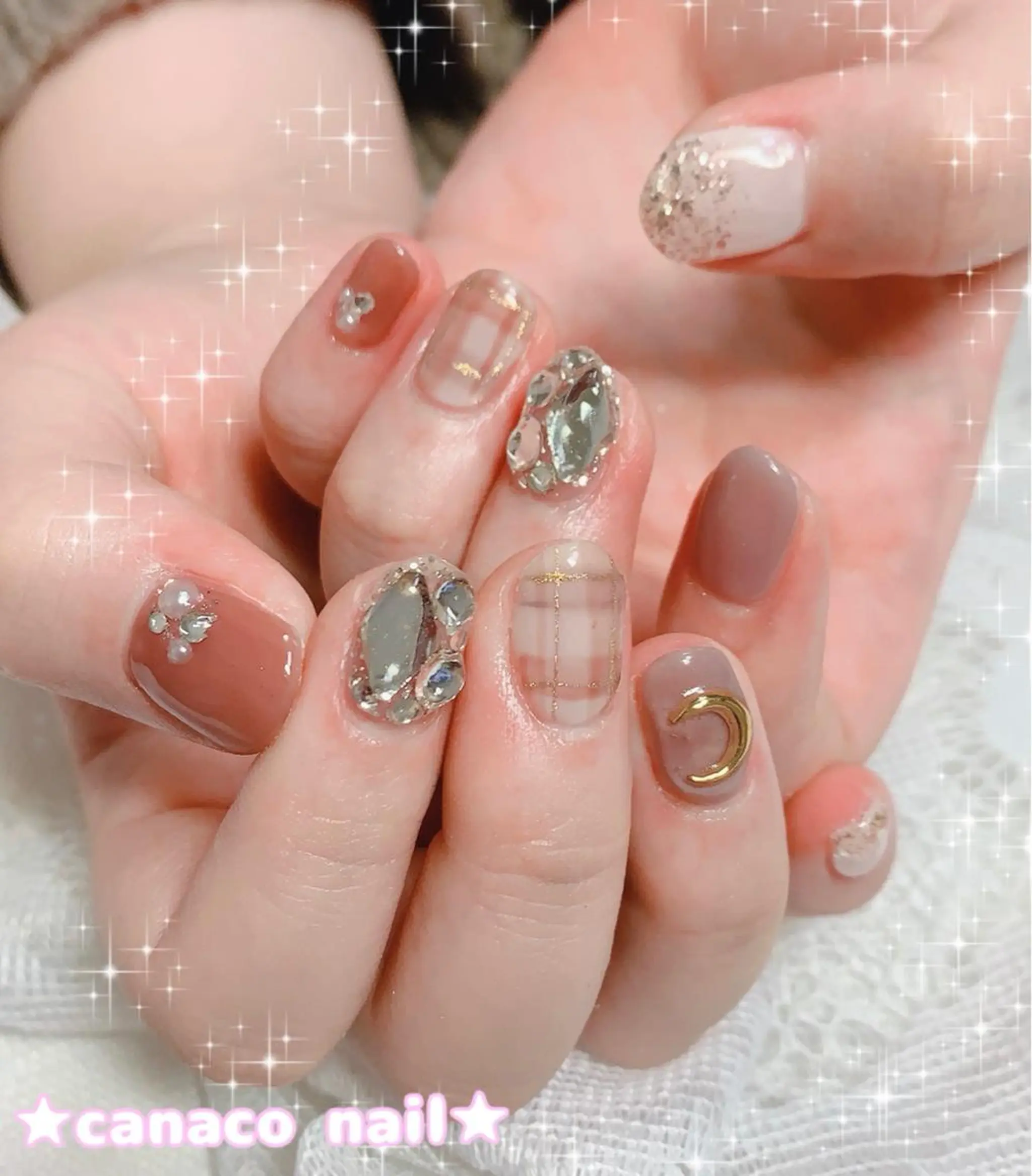 ネイル アートネイル ブラウン ジェルネイル パラジェル ストーンネイル ハンドネイル ハンドケア Felice所属・ベテランネイル cnc  nailのネイルデザイン