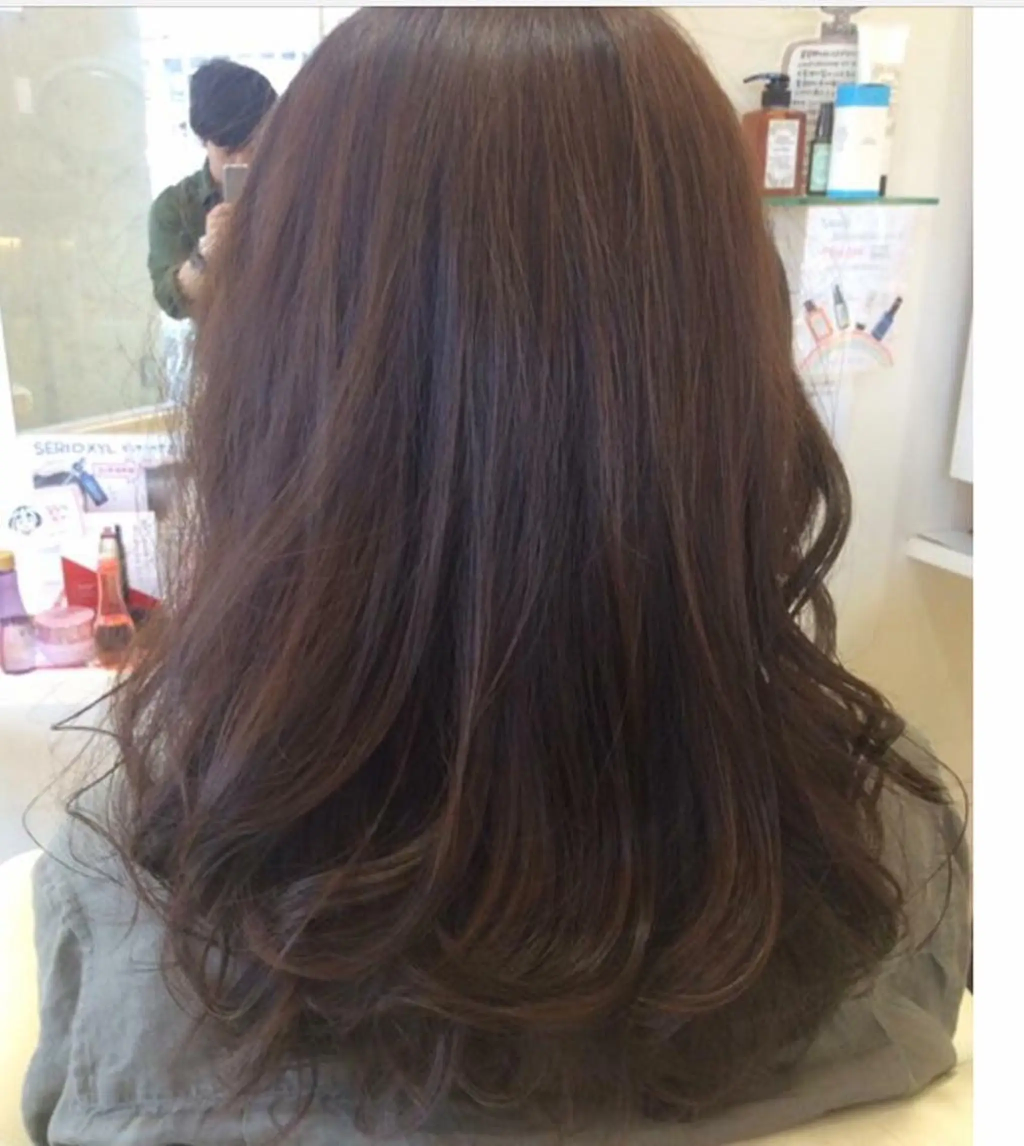 ミディアム パーマ La fith hair leaf所属・syuyama shinichiのヘアスタイル