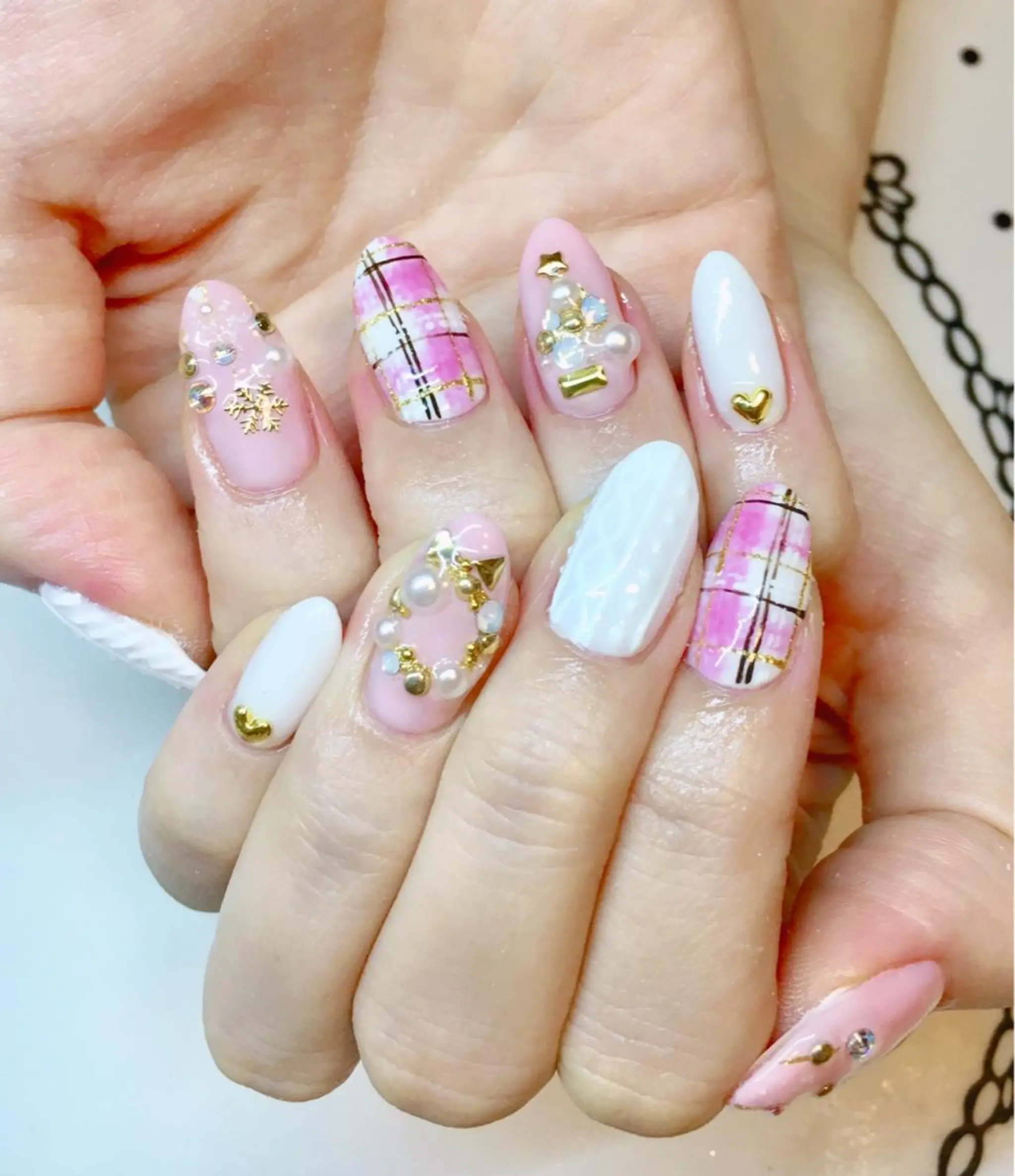 ネイル ハンドネイル nailsalon sugarr所属・nailist cocoのネイルデザイン
