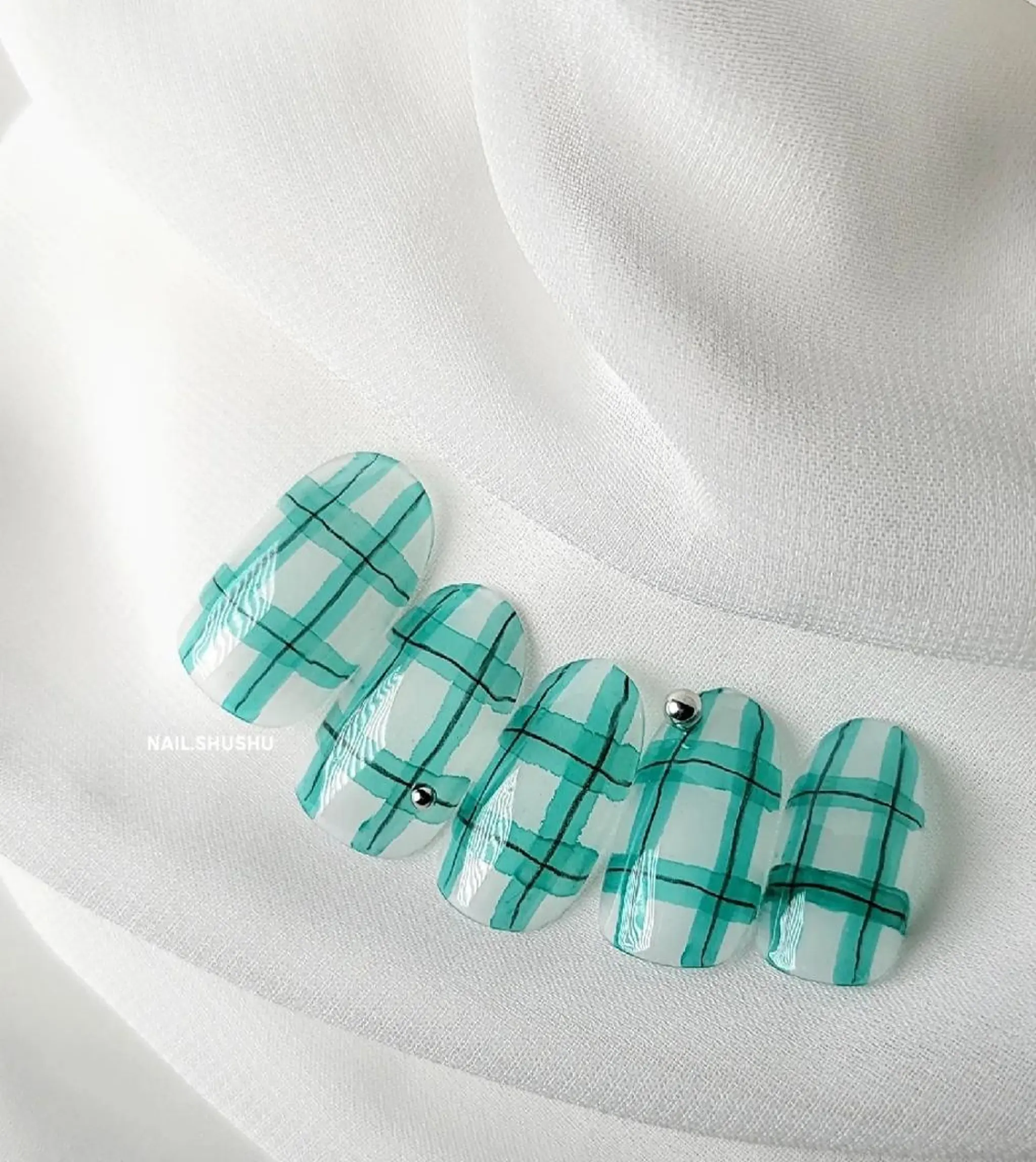 ネイル 持ち込み ニュアンスネイル ワンカラーネイル シンプルネイル 春ネイル 3dパーツ/流行り 👧shushu❤️のネイルデザイン