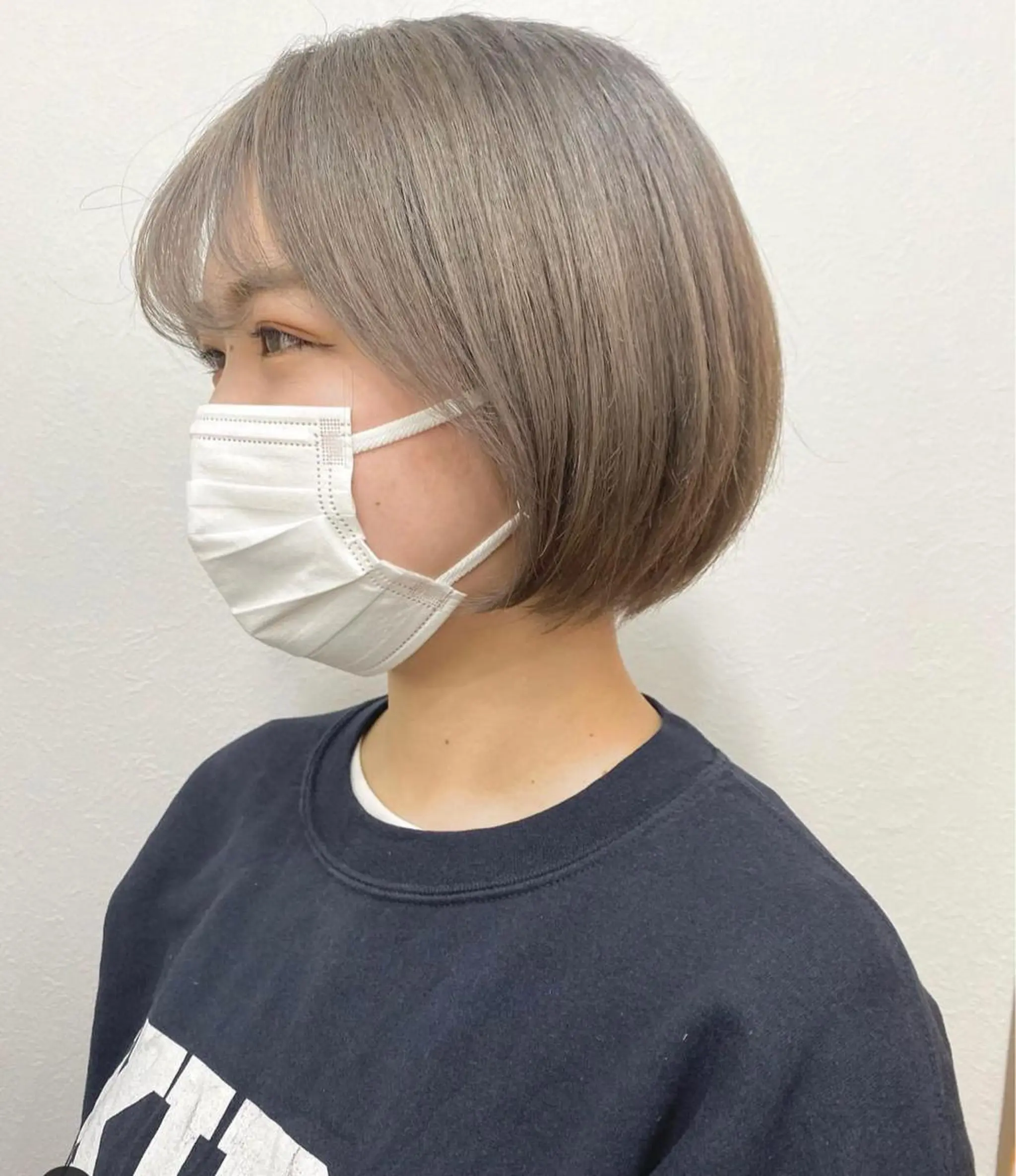 ショート カラー ベージュカラー 遠藤沙也加 /レイヤーカットのヘアスタイル