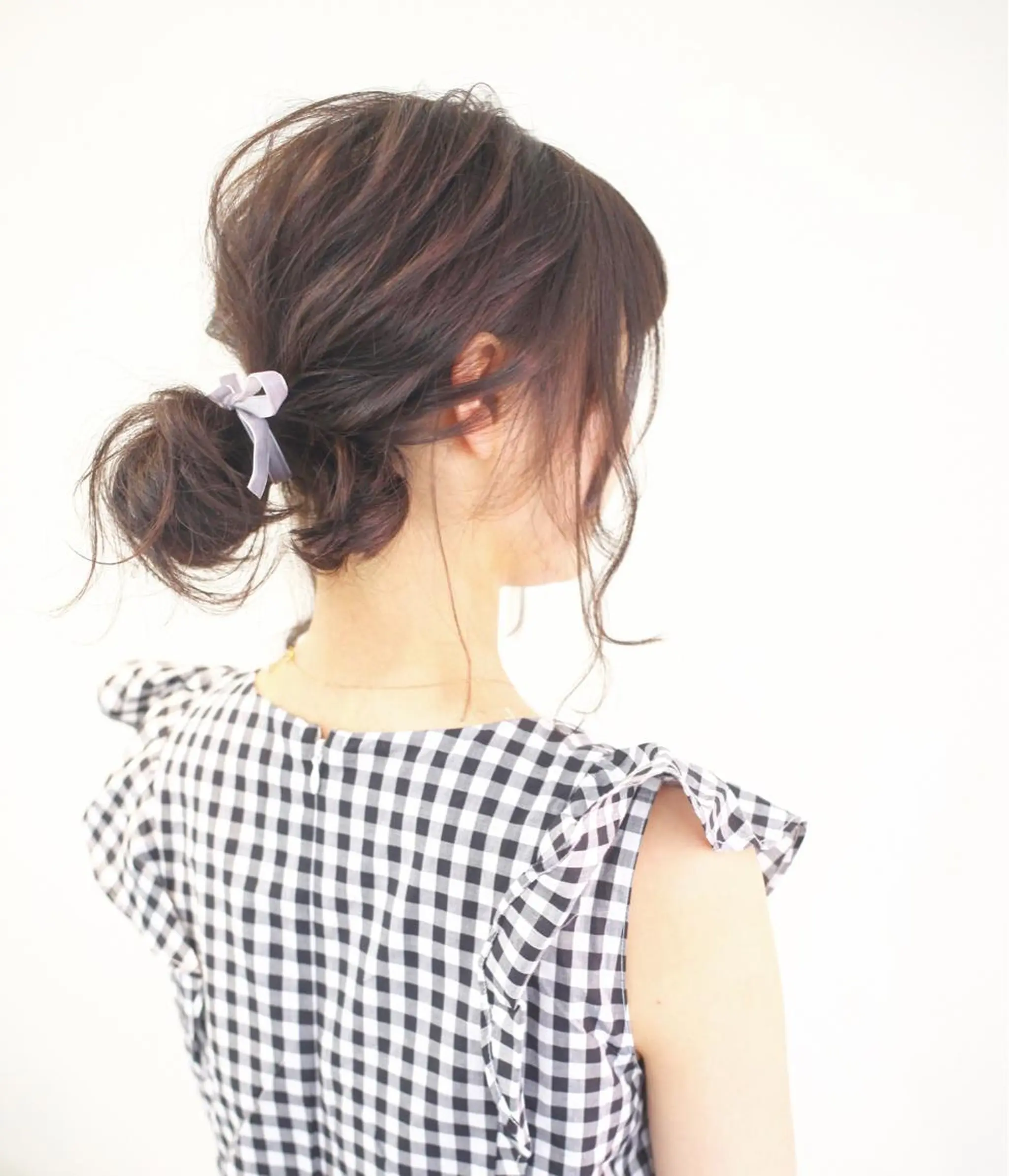 ミディアム カラー ヘアアレンジ アッシュ グラデーションカラー ハイライトカラー ハイライト 学生 Mariana/ 鶴原-ハイライトのヘアスタイル