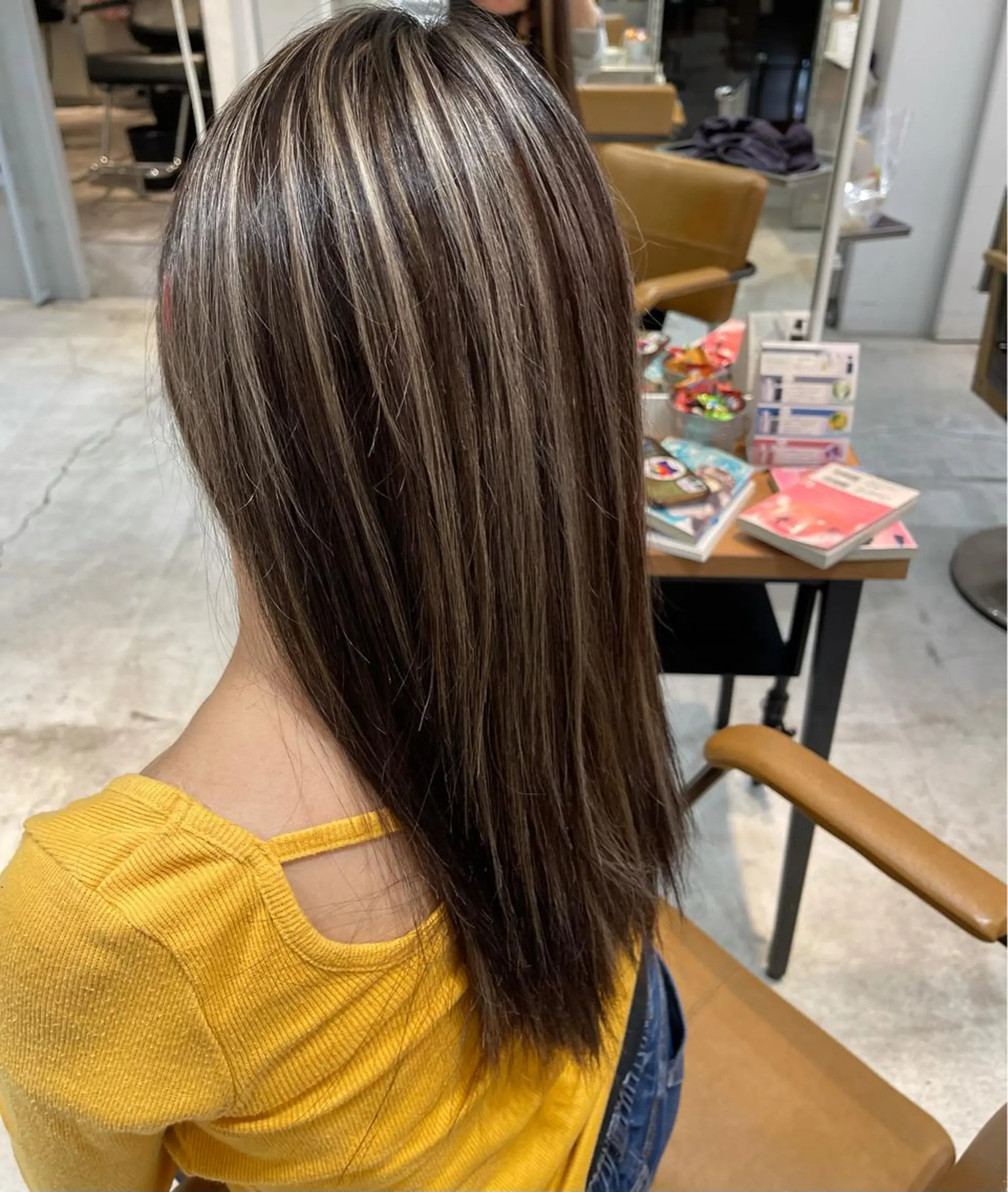 ロング カラー nameless miichiのヘアスタイル