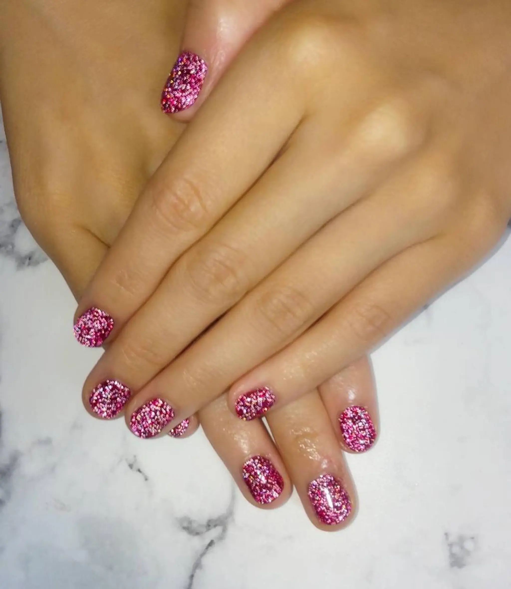 ネイル アートネイル フラッシュネイル ジェルネイル キラキラネイル ニュアンスネイル Nailist Honamiのネイルデザイン