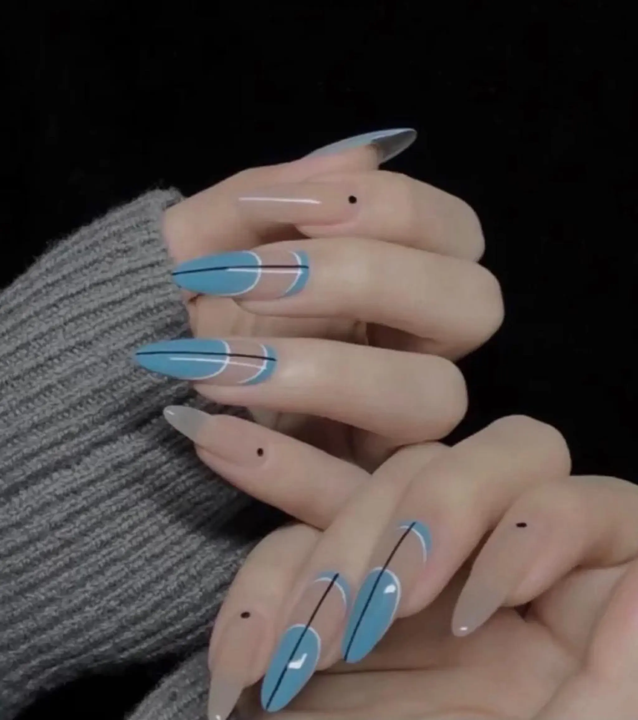 ネイル ゆず秋葉原 Vickyのネイルデザイン