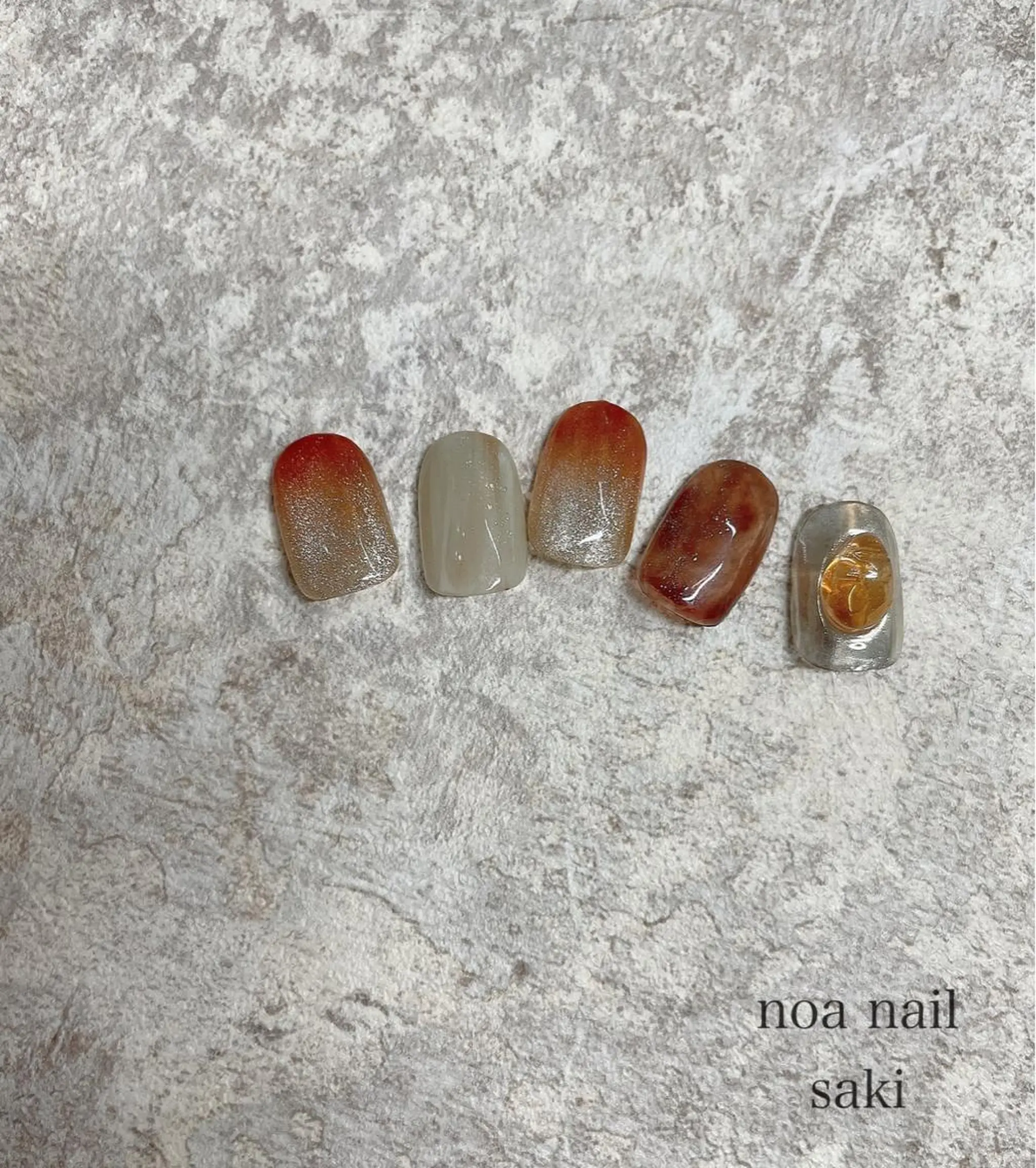 ネイル アートネイル オーロラネイル カジュアル ジェルネイル 氷ネイル・うるうるネイル nailsalon noa所属・nailsalon noaのネイルデザイン