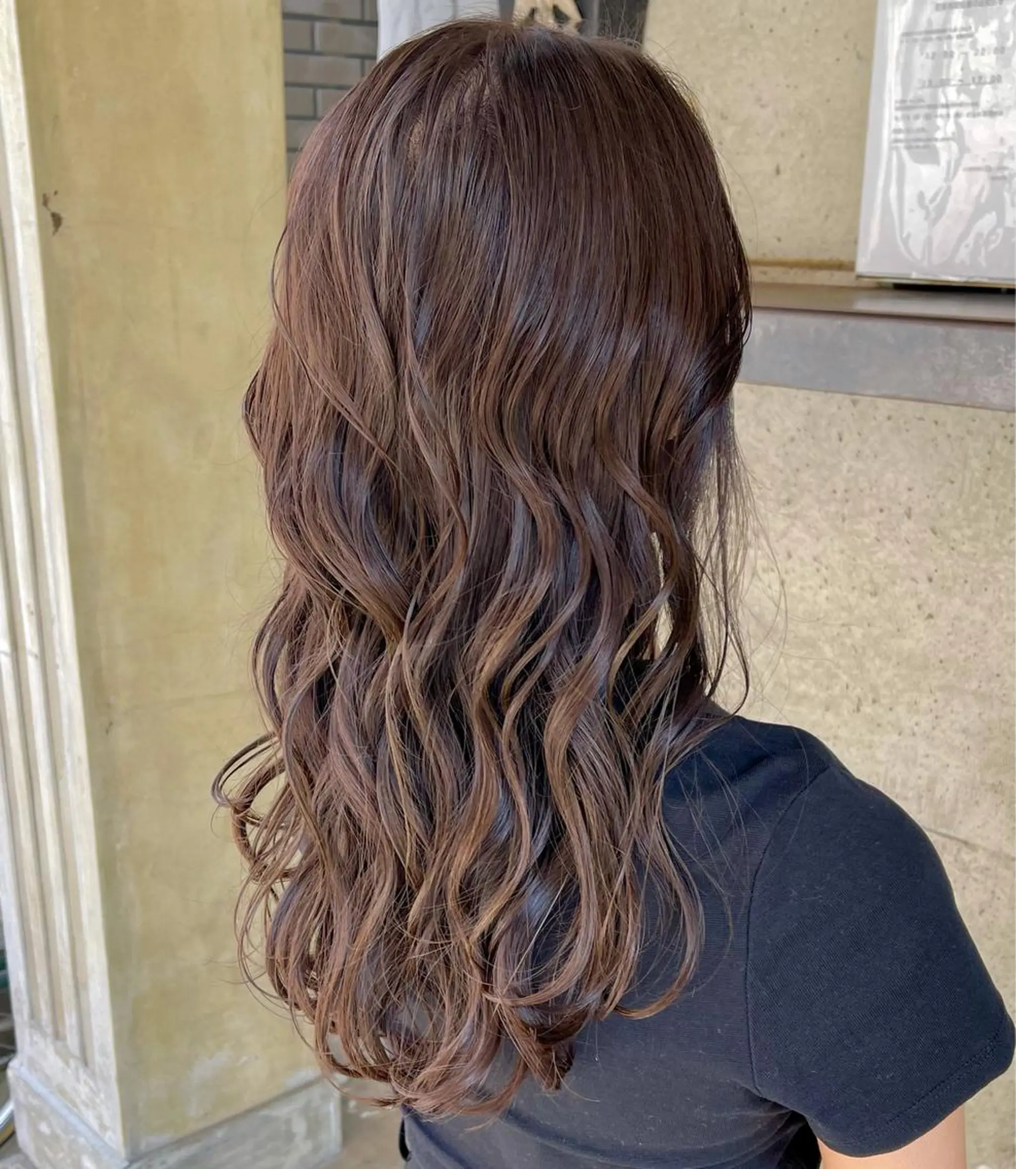 ロング カラー ベージュカラー 泉 堅也のヘアスタイル