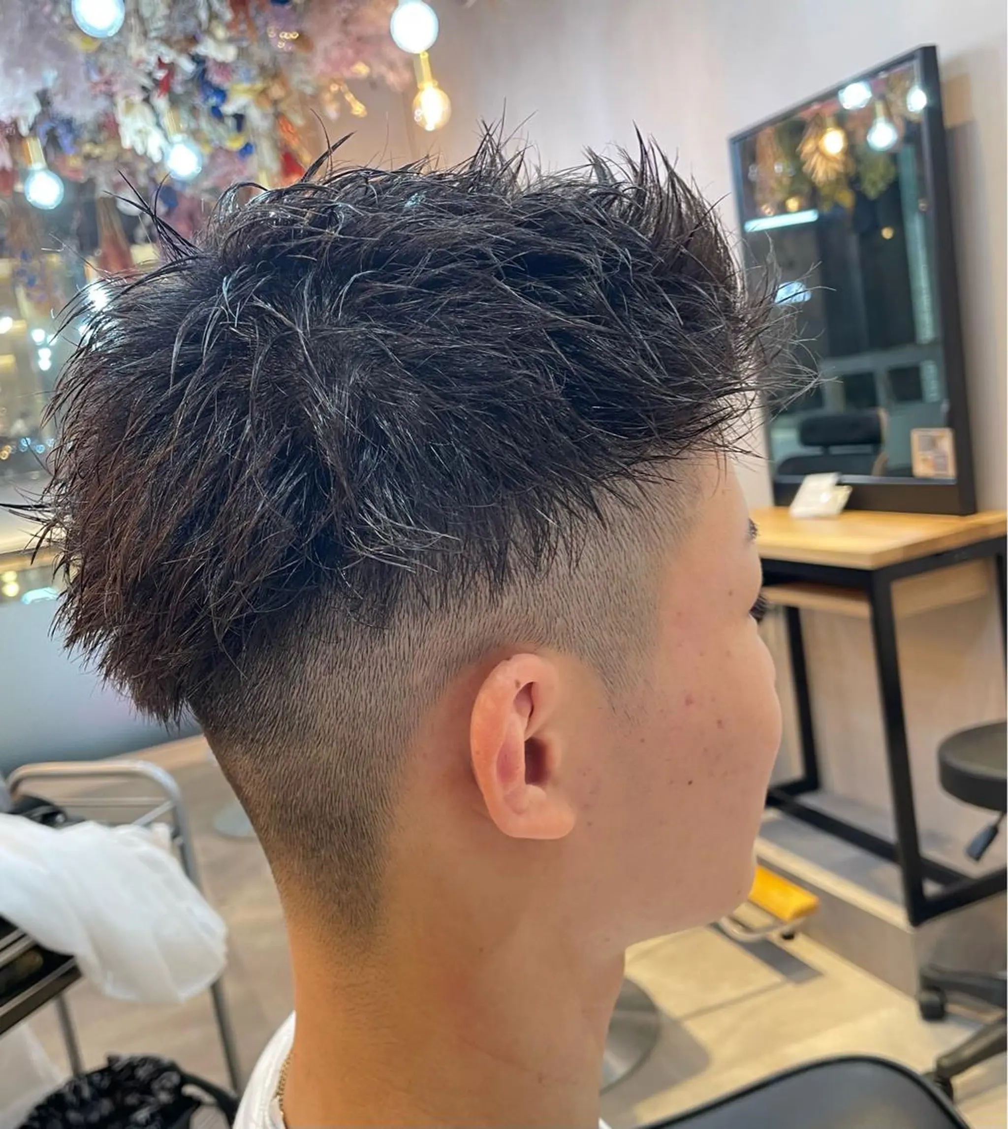 メンズ アップバング MAQUM所属・【メンズ特化】渡部 京弘/パーマのヘアスタイル