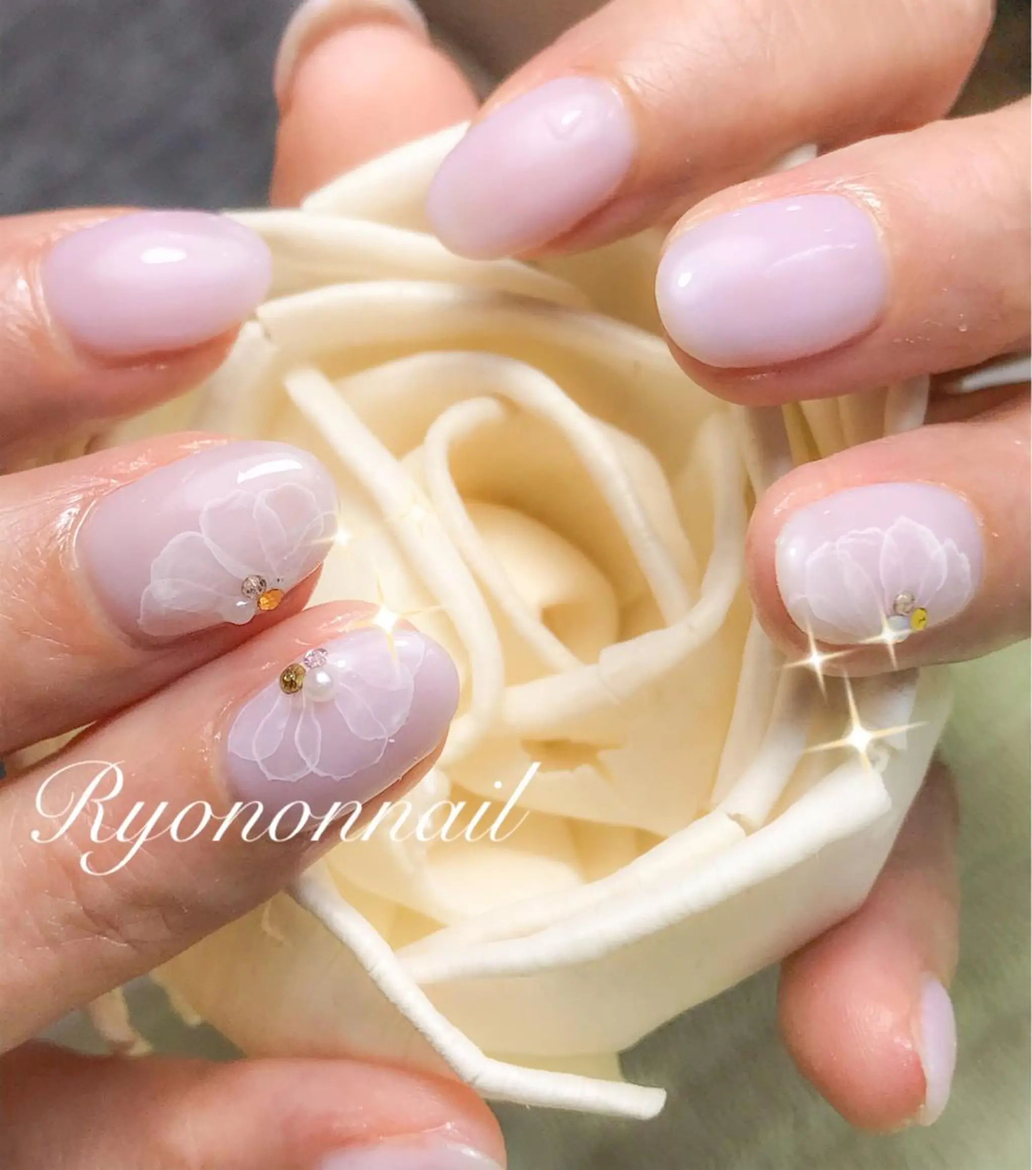 ネイル Ryononnail(リョノンネイル)所属・Ryononnail 上谷典子のネイルデザイン