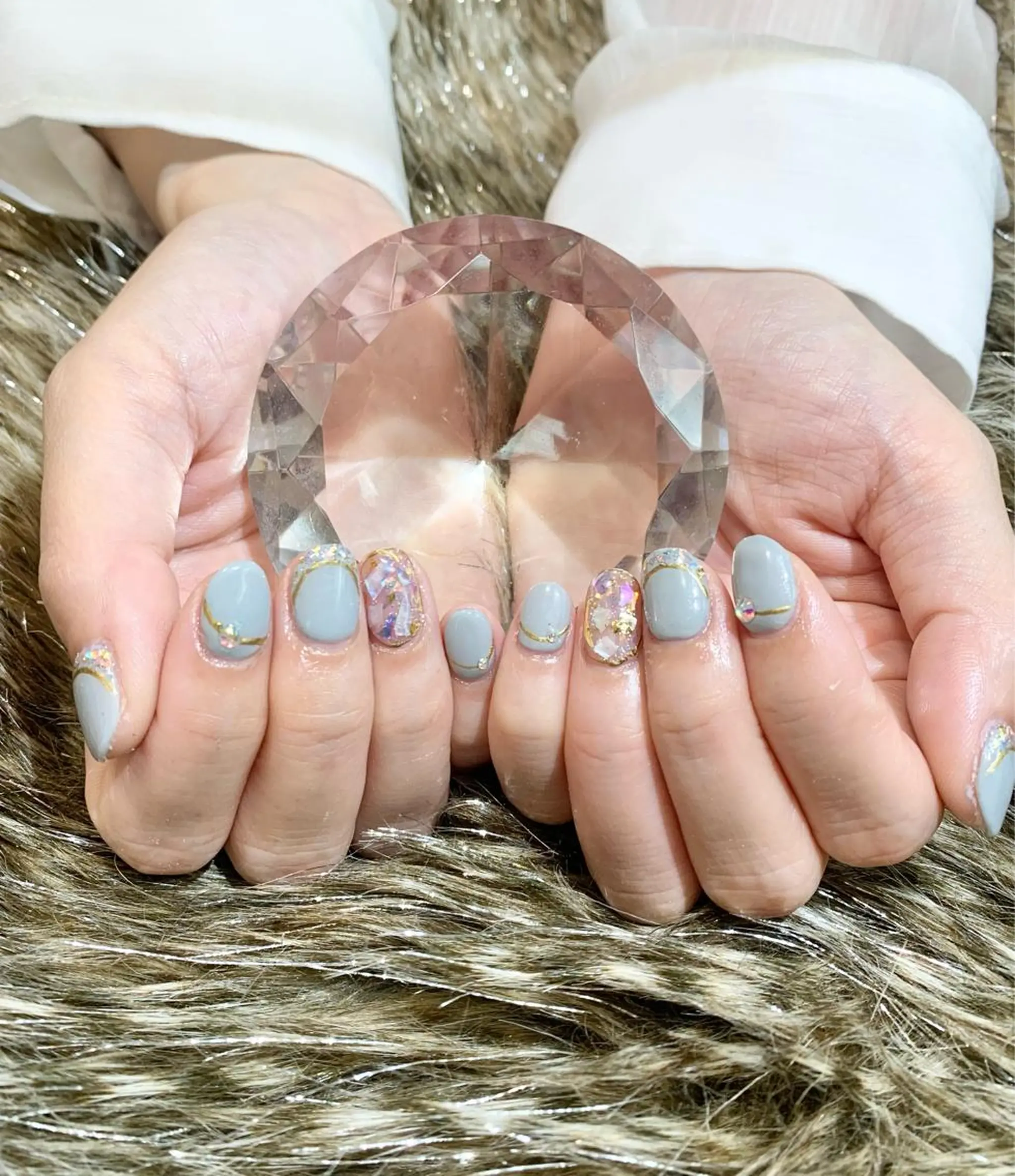 ネイル ハンドネイル ハンドケア 🌙都岡 ムーンネイルのネイルデザイン