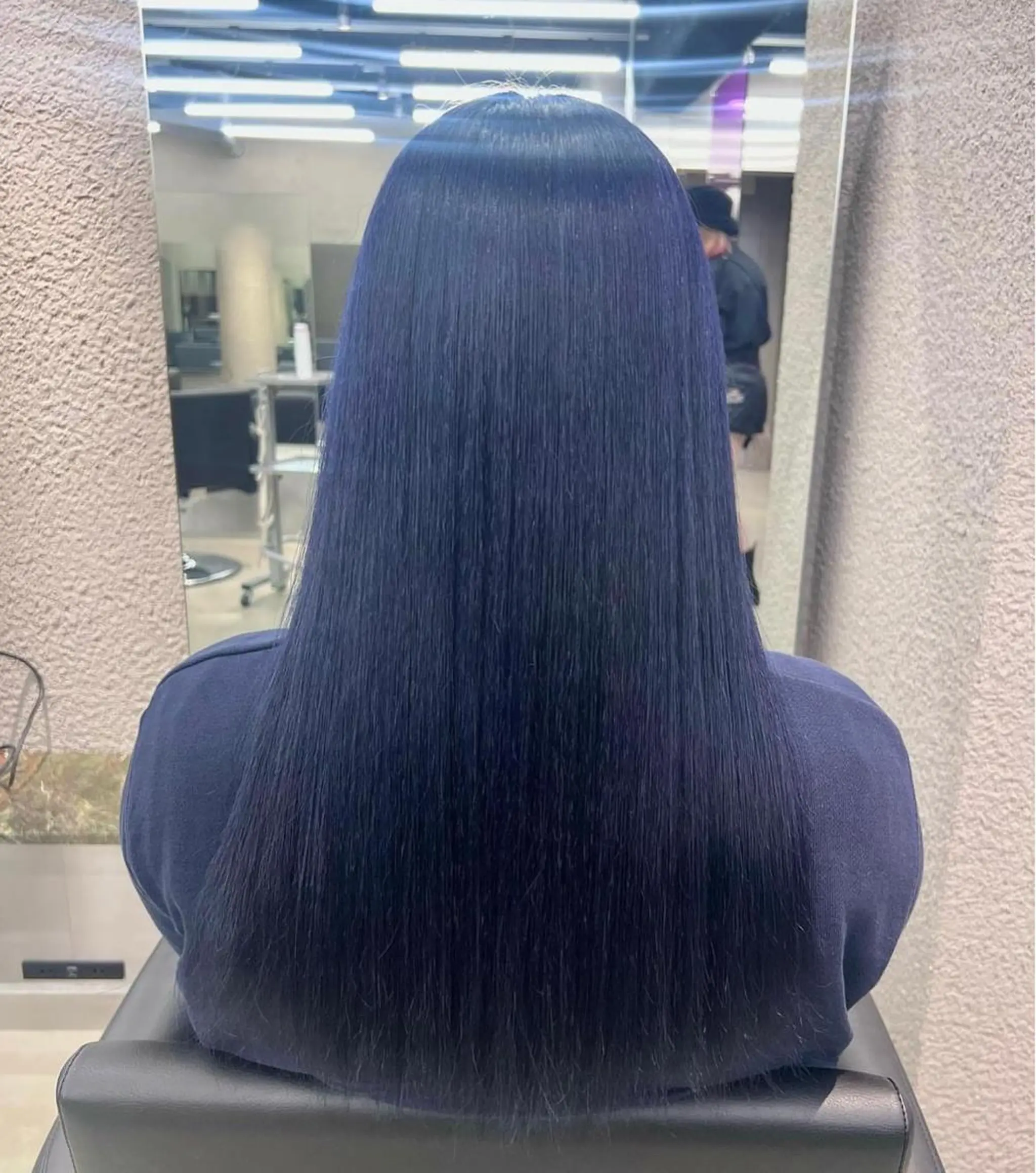 ロング カラー ブリーチ レイヤーカット トリートメント ハイトーン/ 縮毛矯正のヘアスタイル