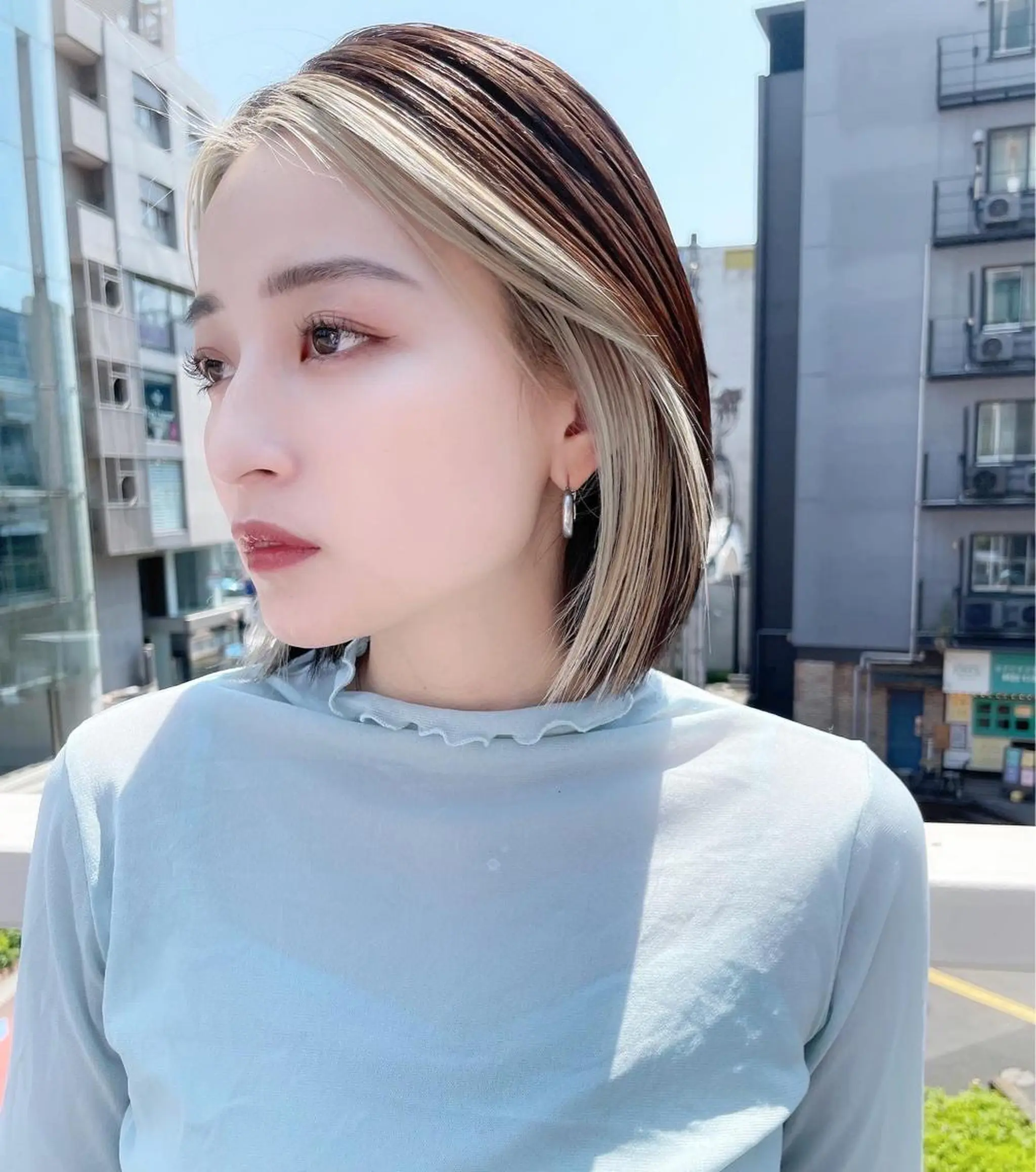 ミディアム yelm所属・🫒オリーブカラー ミディアムレイヤー✨のヘアスタイル