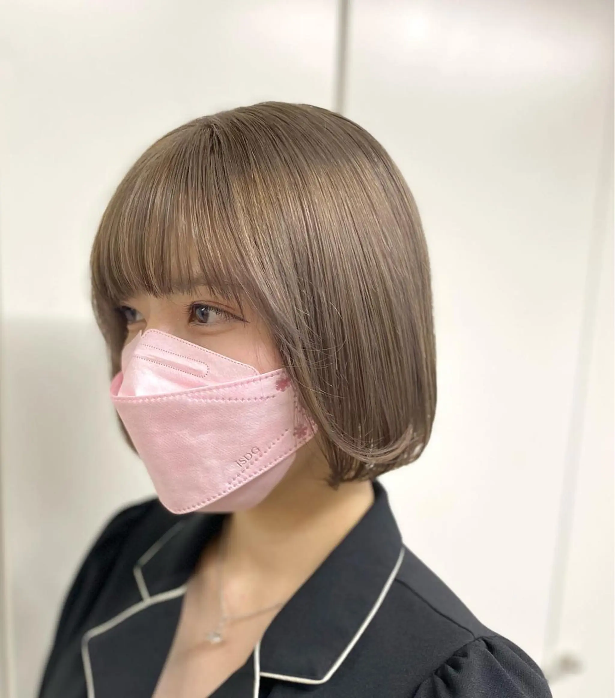 ショート カラー THESALONS所属・🤍ブリーチカラー /寄田龍樹🤍のヘアスタイル