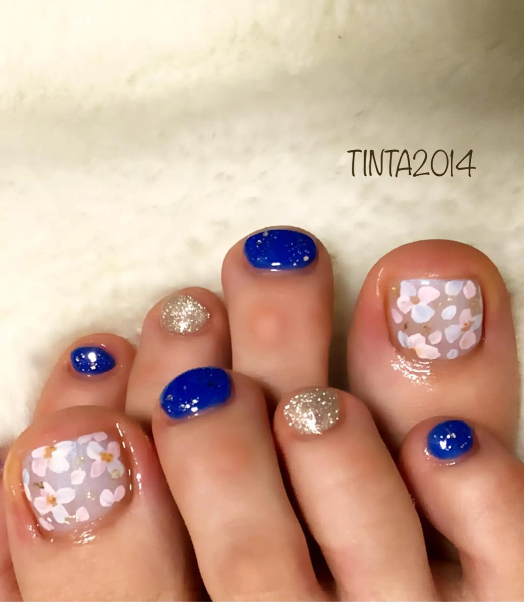 ネイル フラワーネイル フットネイル ネイルサロン ティンタ所属・馬場 典子のネイルデザイン