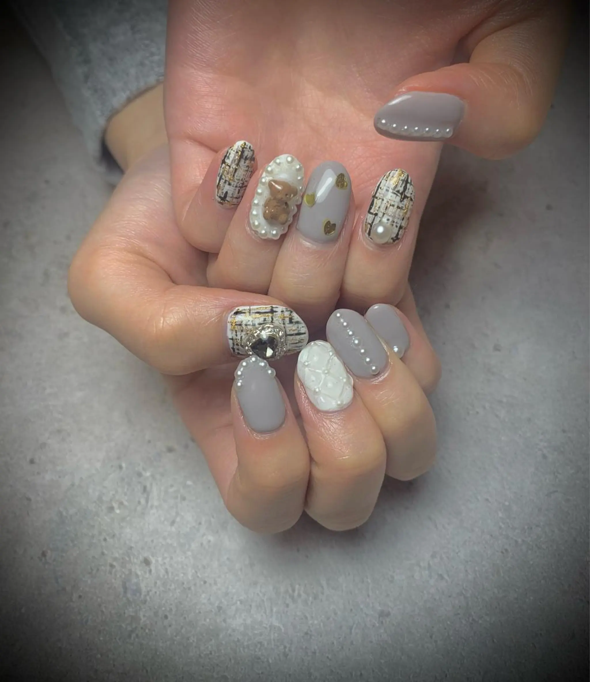 ネイル アートネイル ハンドネイル ハンドケア Eden　private nail saron所属・Eden ♾️のネイルデザイン