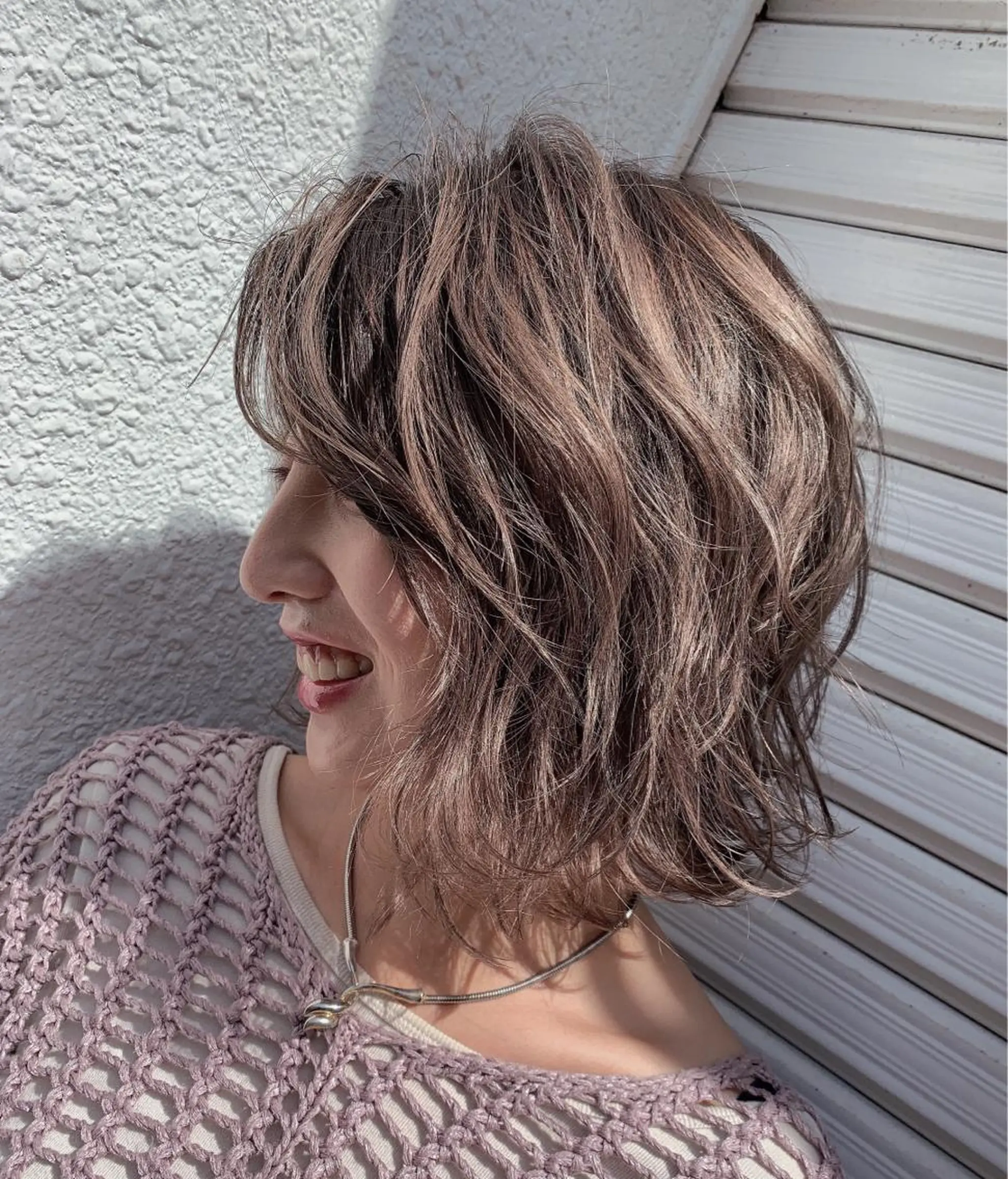 ミディアム 村阪 由美子のヘアスタイル