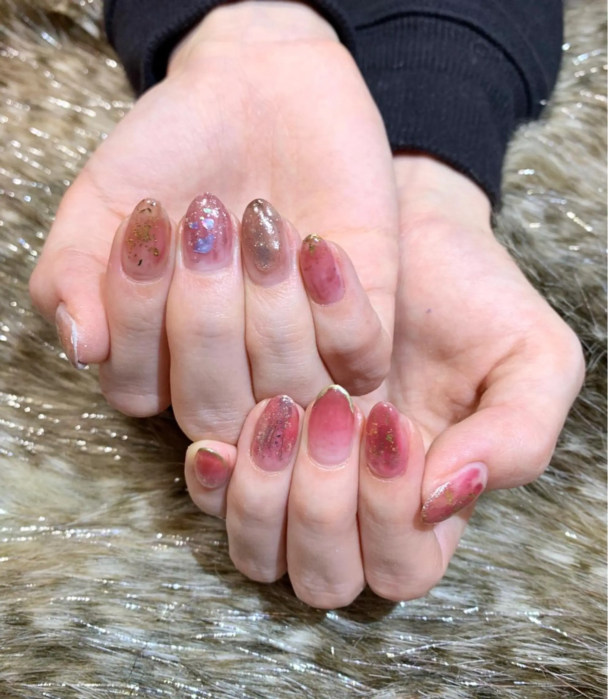 ネイル ニュアンスネイル ハンドネイル ハンドケア 🌙都岡 ムーンネイルのネイルデザイン