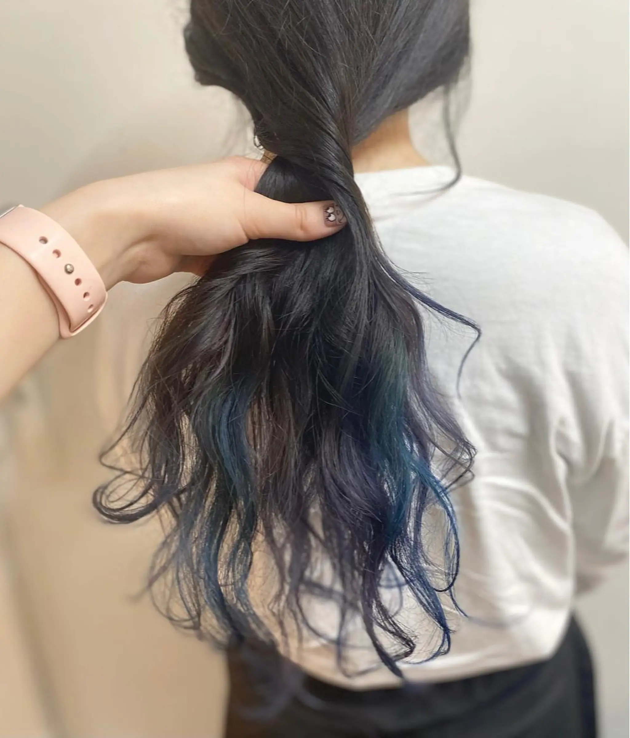 ロング カラー グラデーションカラー ヘアカラー トリートメント 髪質改善🌟透明感 🌟三塚有紀子のヘアスタイル