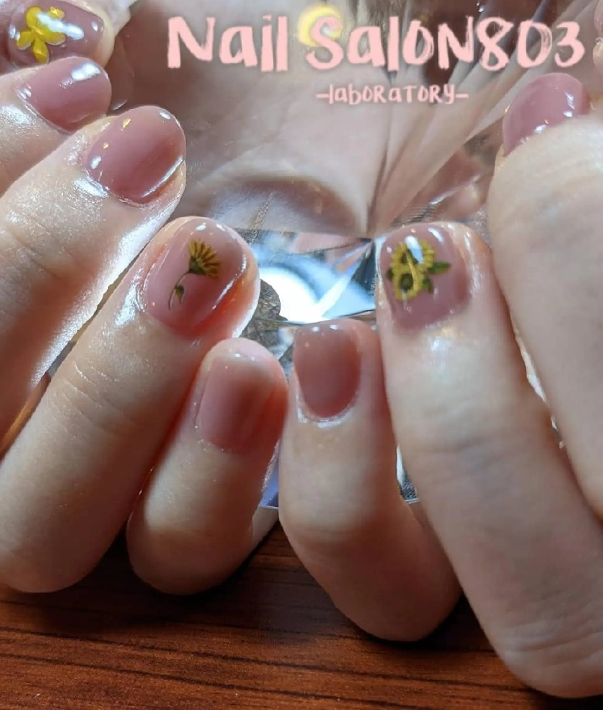 ネイル ワンカラーネイル Nail SIRANGANAのネイルデザイン
